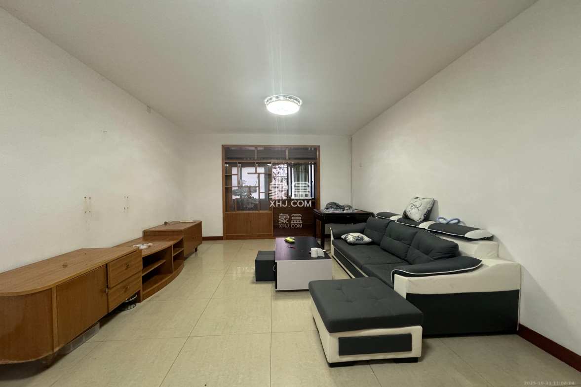 三湘小区 1室0厅0卫 1600.0元/月 三湘小区 1室0厅0卫 1600.0元/月室内图