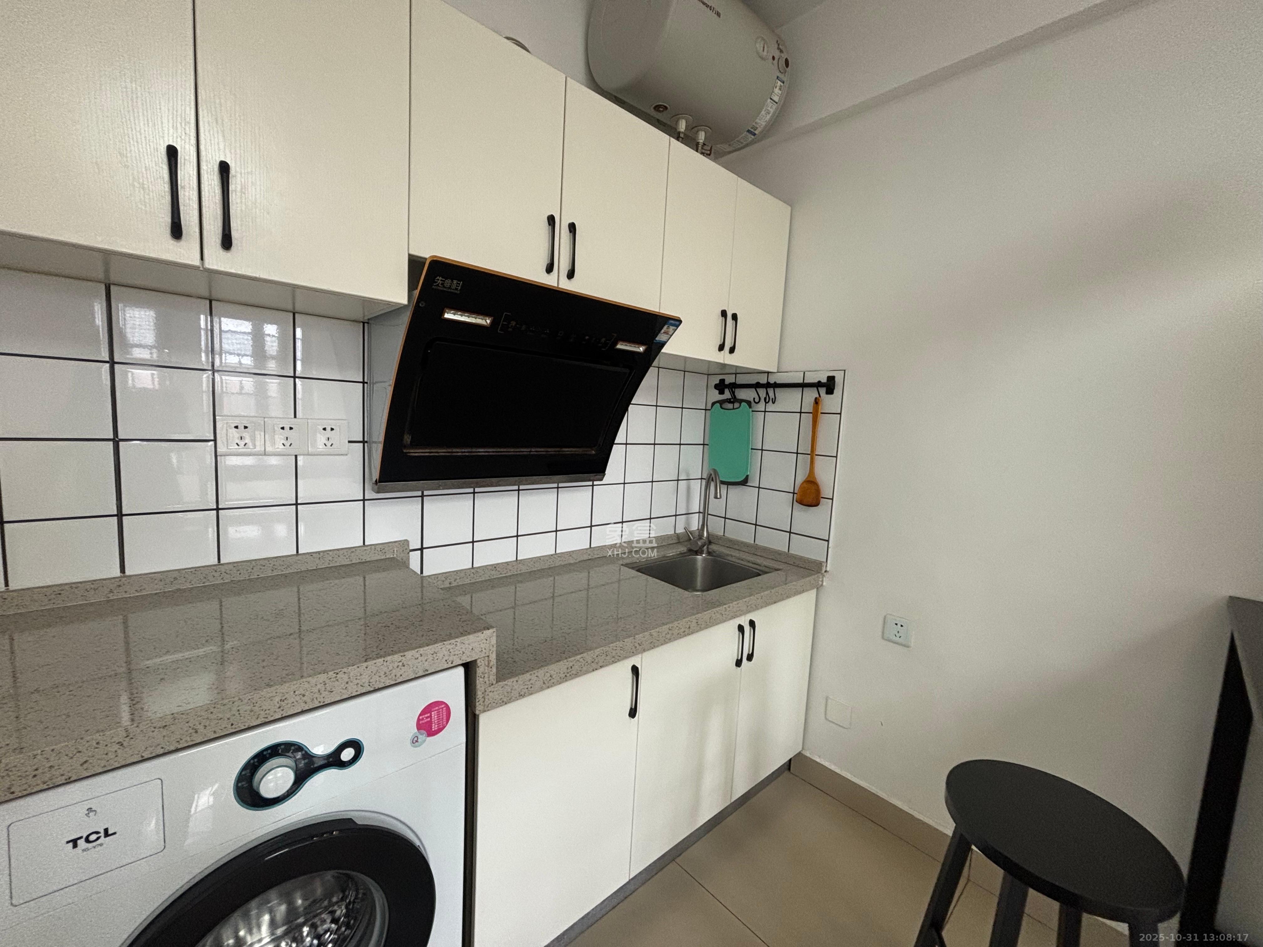 中建芙蓉工社 1室1厅1卫 1100.0元/月 中建芙蓉工社 1室1厅1卫 1100.0元/月室内图