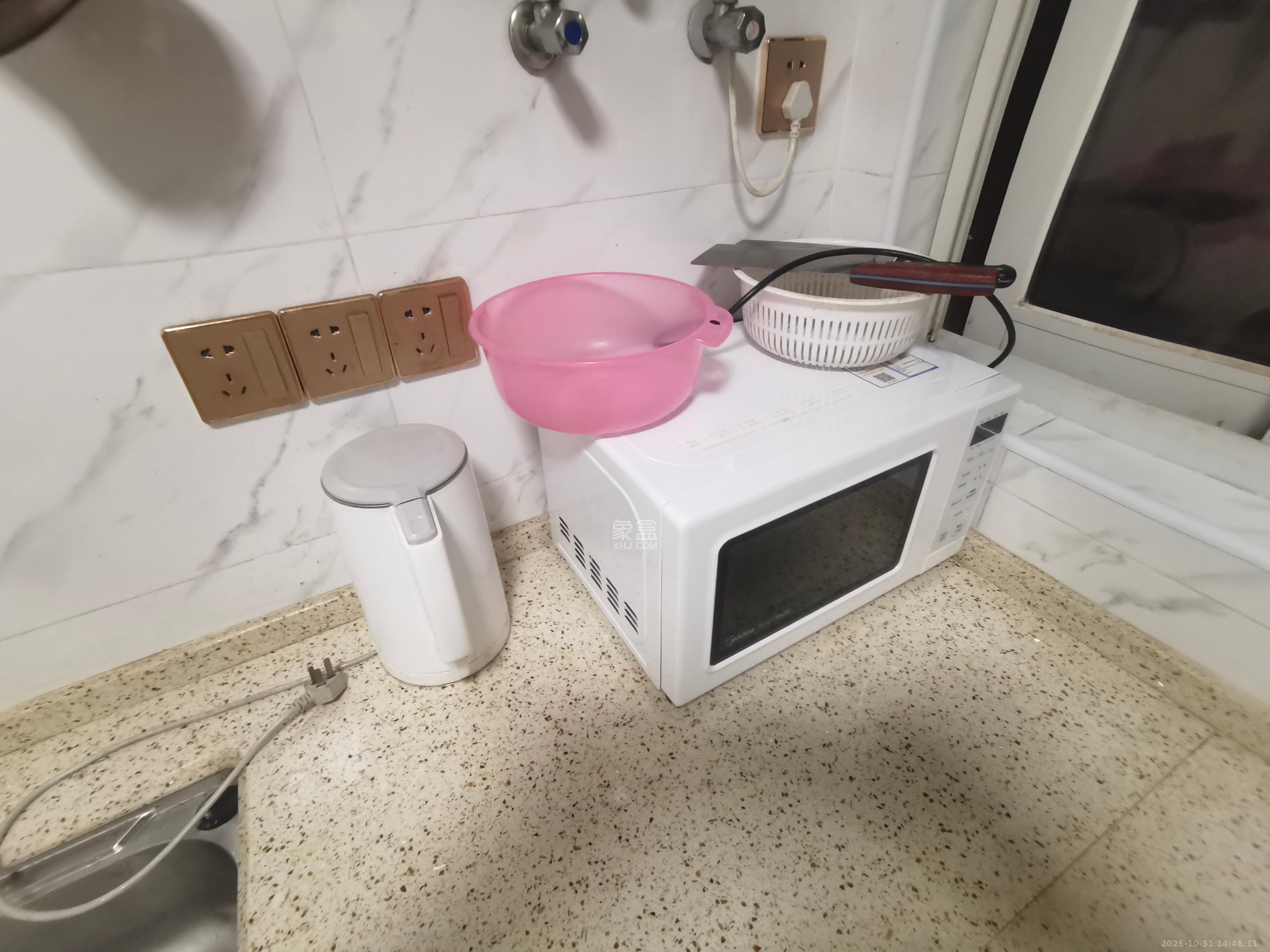 北桥新村 3室2厅1卫 2000.0元/月 北桥新村 3室2厅1卫 2000.0元/月室内图