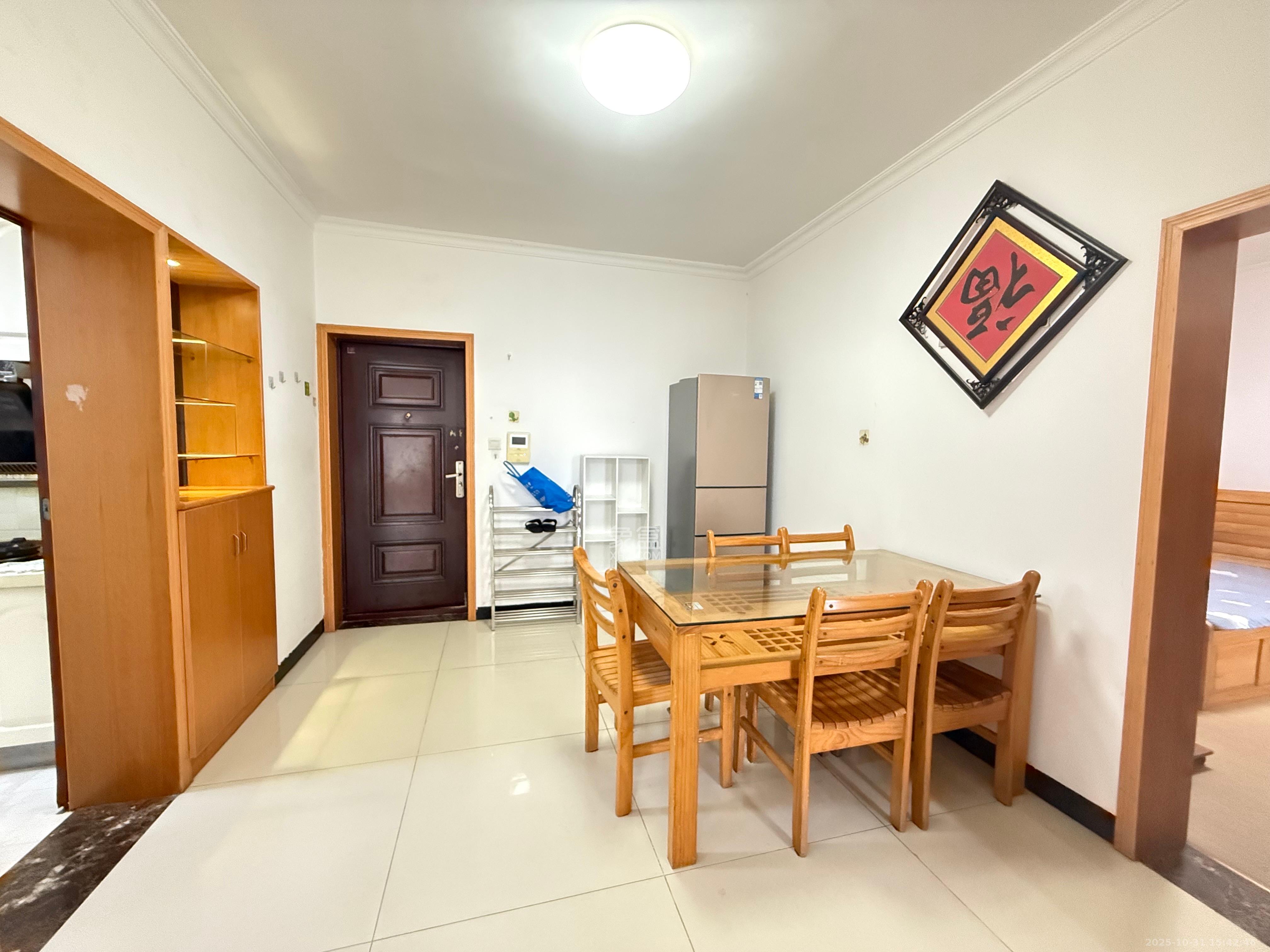 奥克斯广场  2室2厅1卫    2800.0元/月室内图