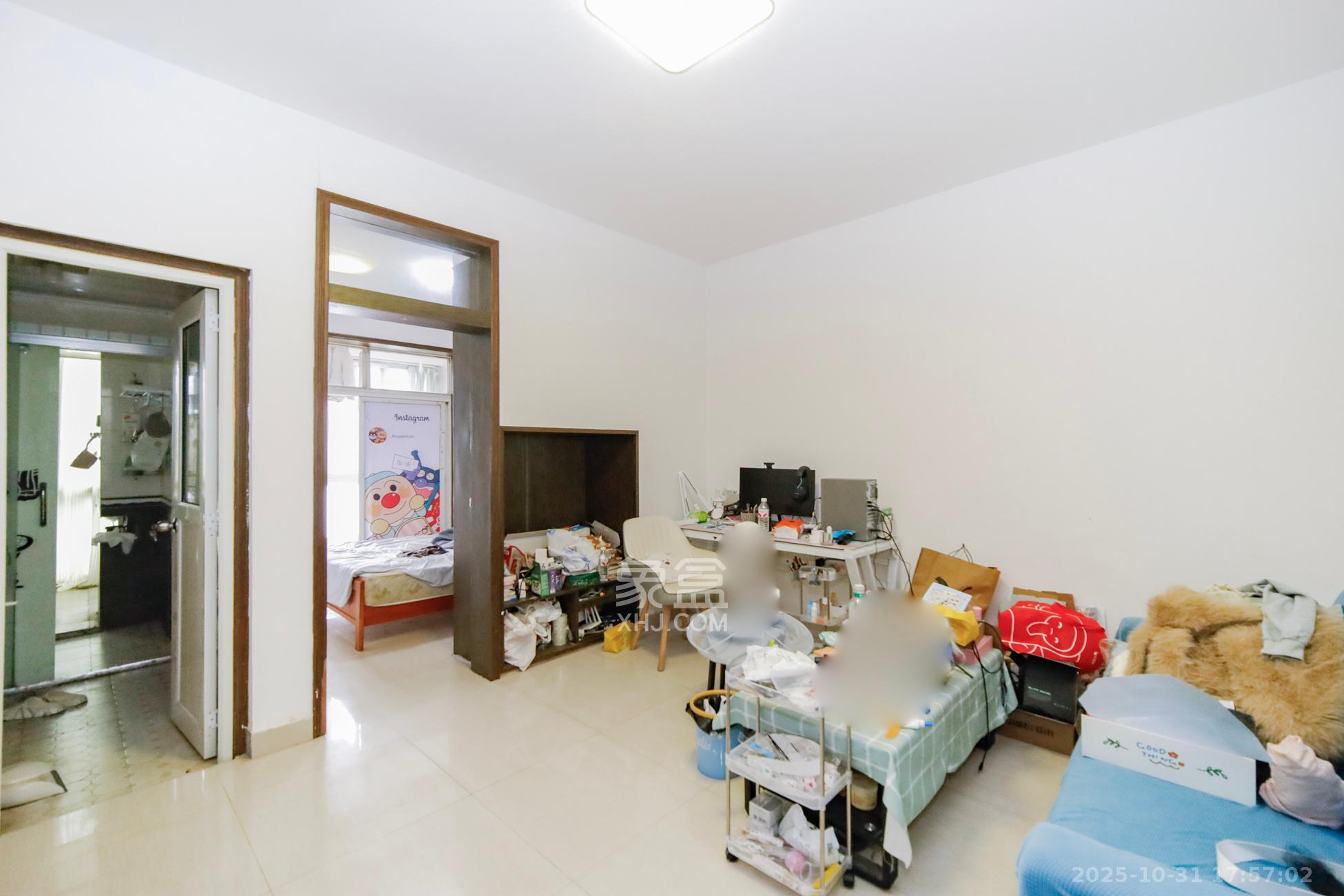 金信阳光在线  1室1厅1卫    25.0万