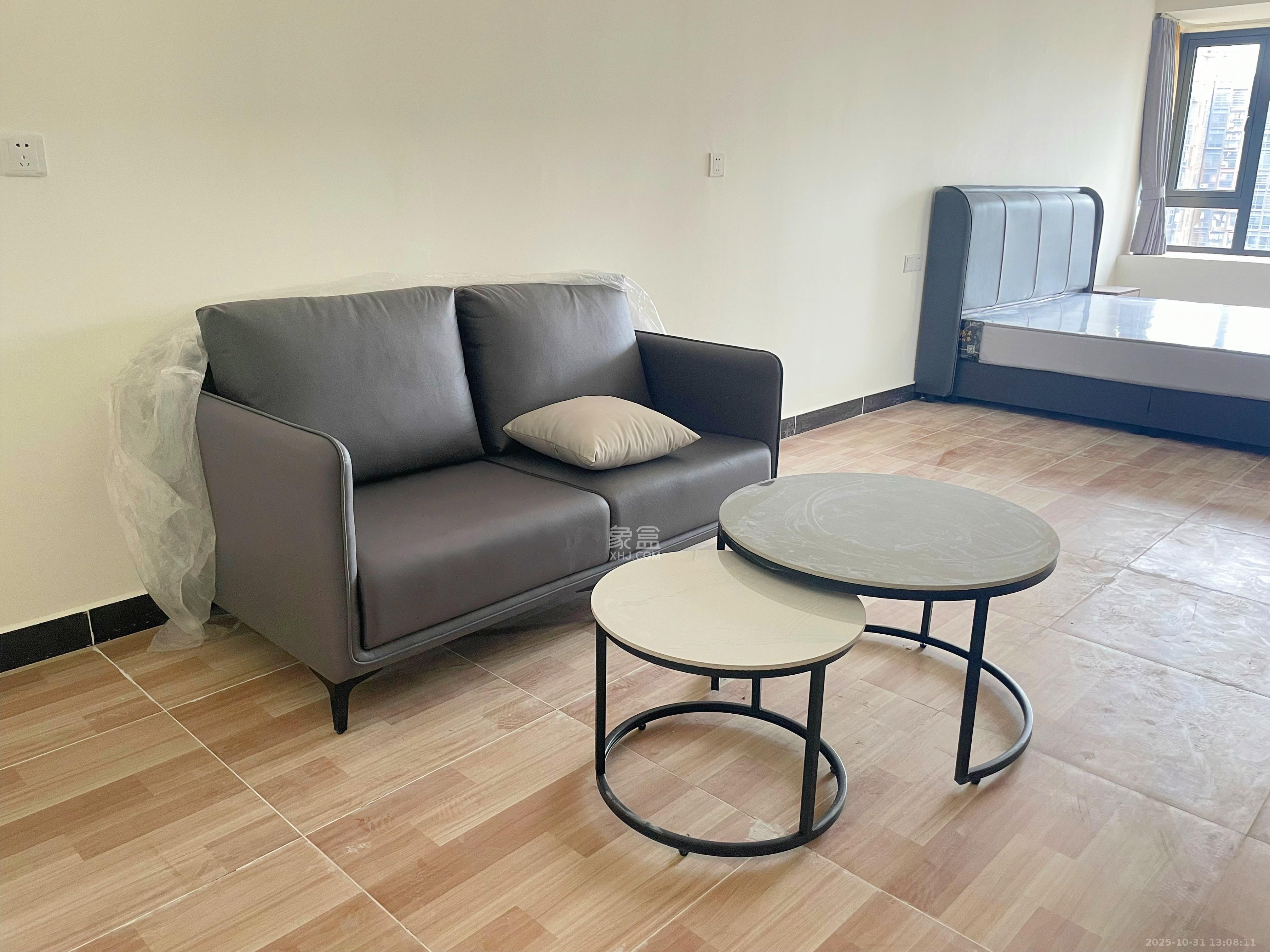 中煤和悦府  1室1厅1卫    1900.0元/月 中煤和悦府  1室1厅1卫    1900.0元/月室内图