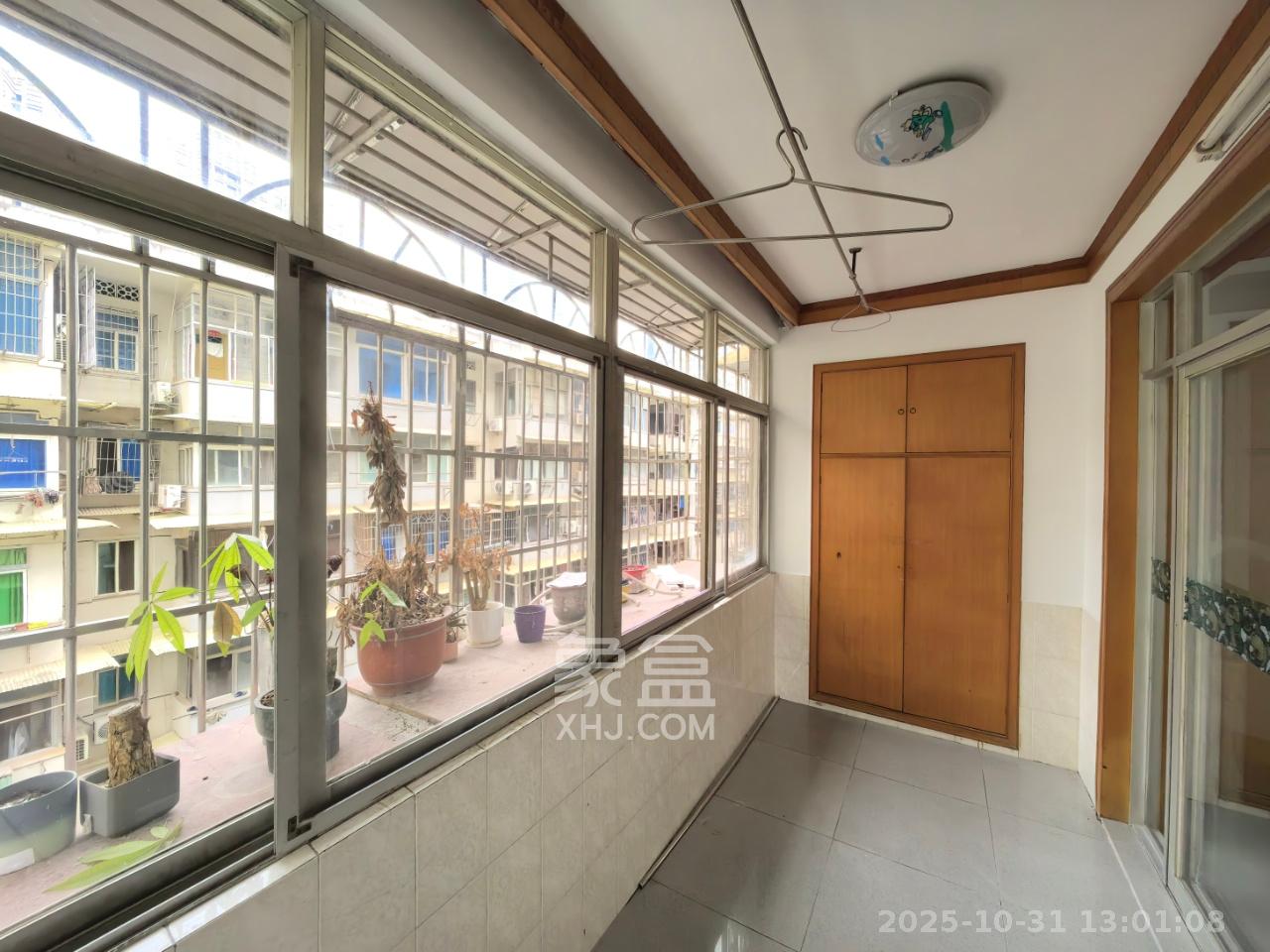 雅园小区  1室0厅0卫    3200.0元/月室内图