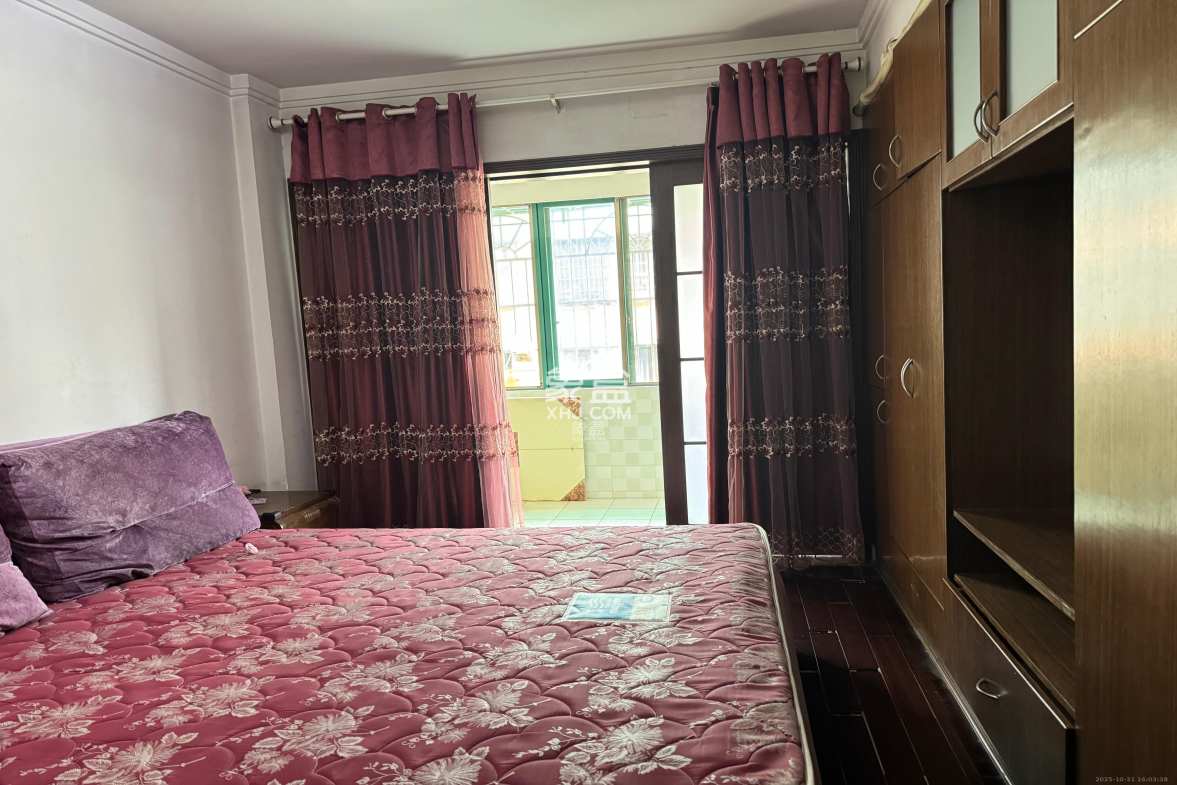 三湘小区 3室2厅1卫 1500.0元/月 三湘小区 3室2厅1卫 1500.0元/月室内图