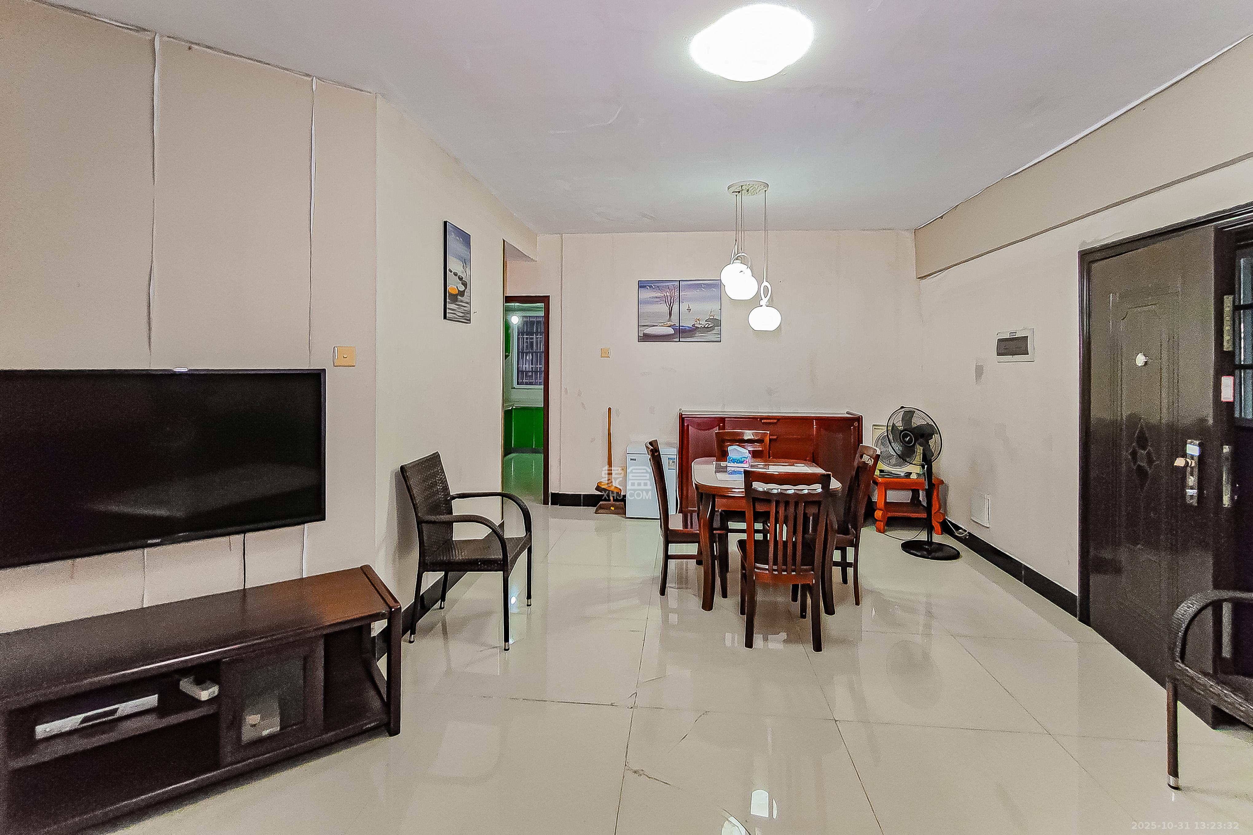 开源鑫阁  1室1厅1卫    777.0元/月室内图