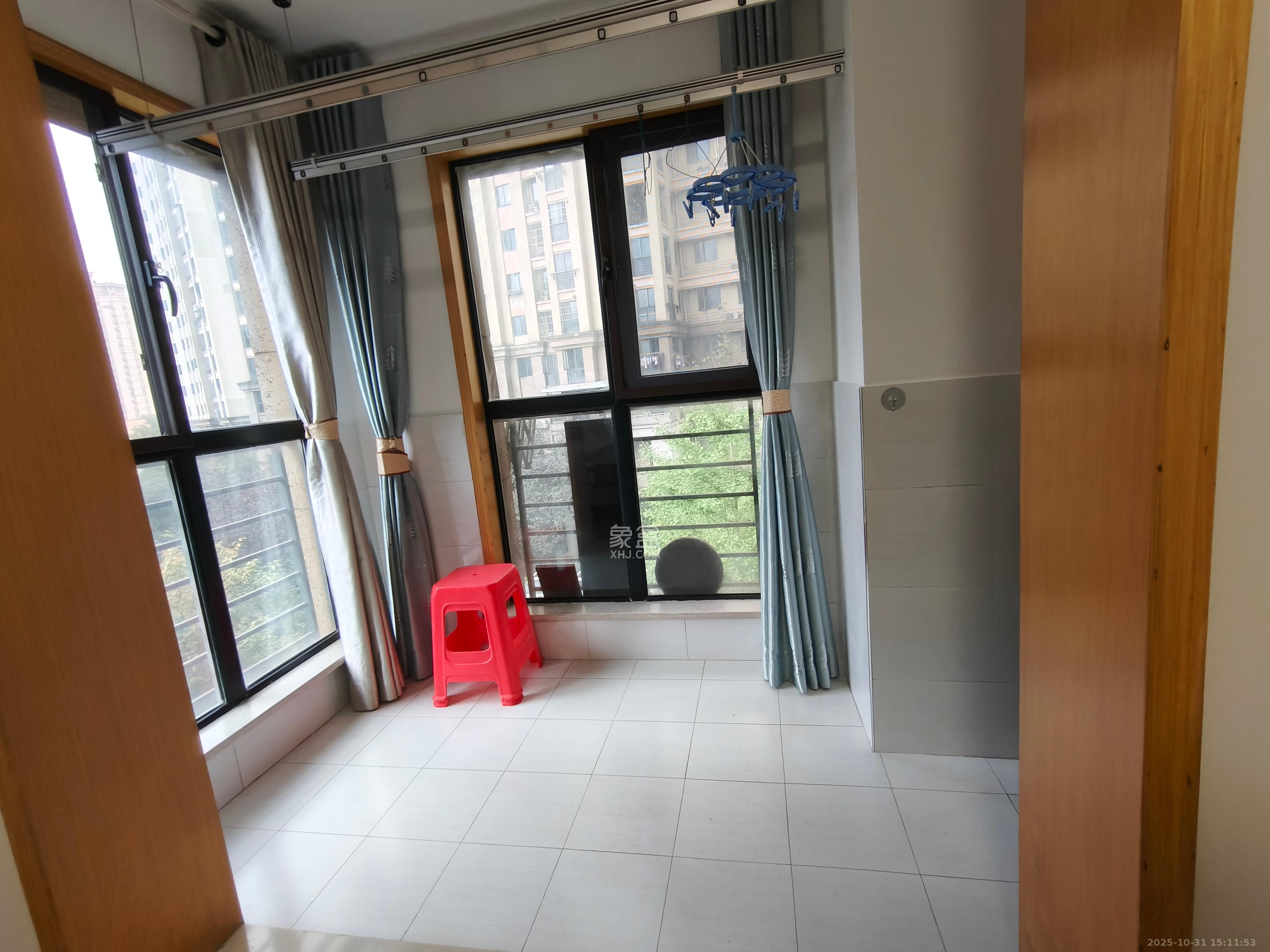 湘江锦绣  2室2厅1卫    1900.0元/月室内图