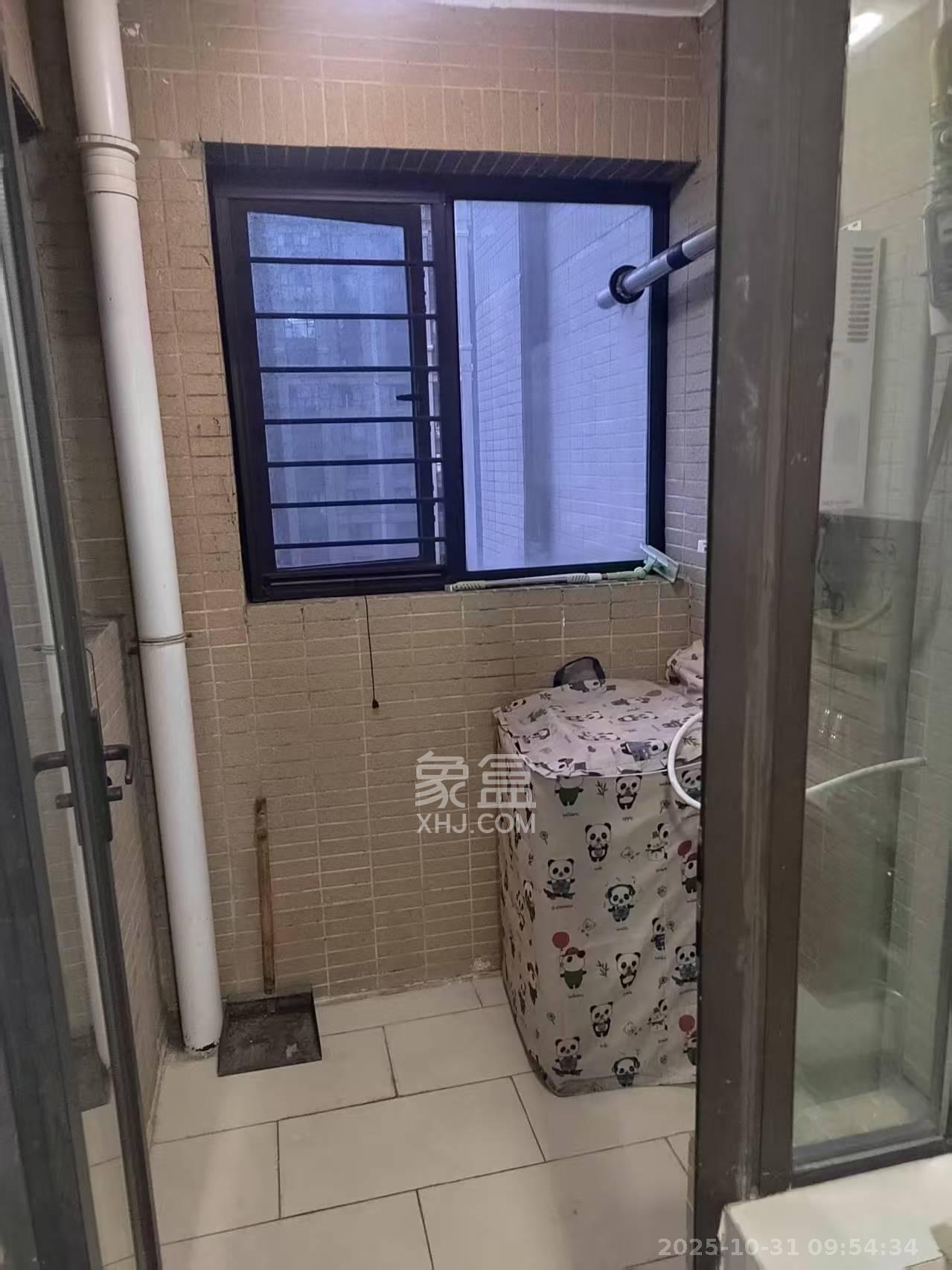 中海国际四期  4室2厅2卫    2800.0元/月 中海国际四期  4室2厅2卫    2800.0元/月室内图