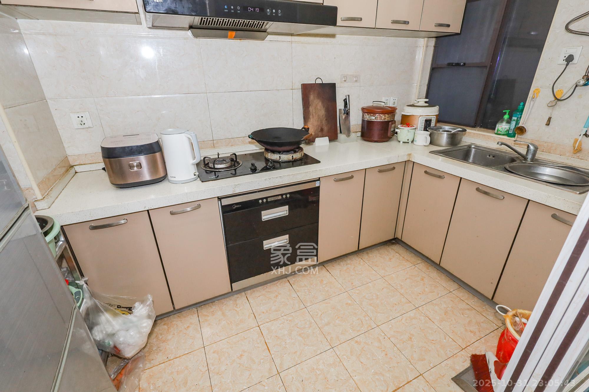 钰龙天下二期（钰龙佳园）  1室0厅0卫    249.9万厨房