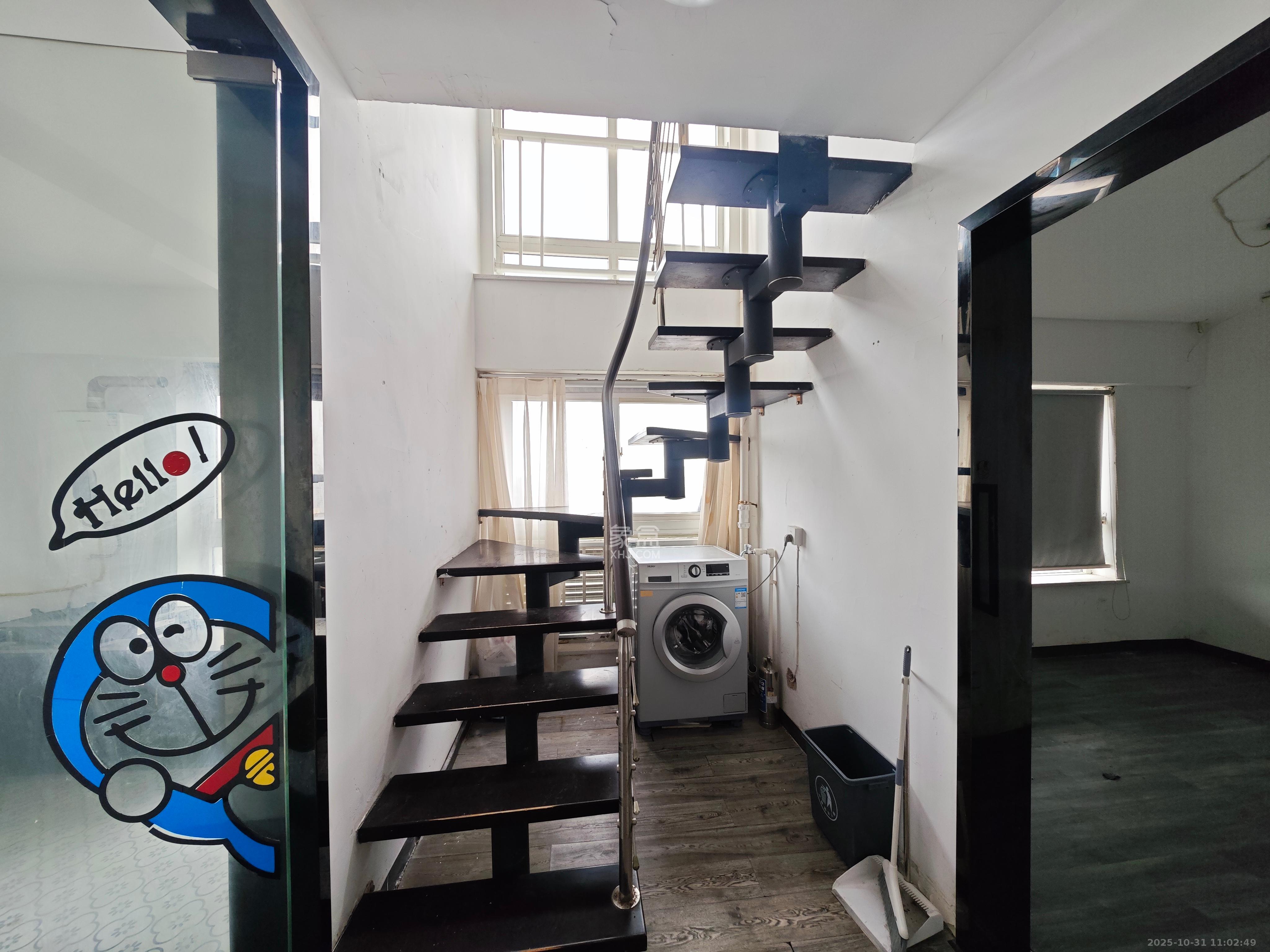 他城(天鸿时代公寓) 4室2厅2卫 2000.0元/月 他城(天鸿时代公寓) 4室2厅2卫 2000.0元/月室内图