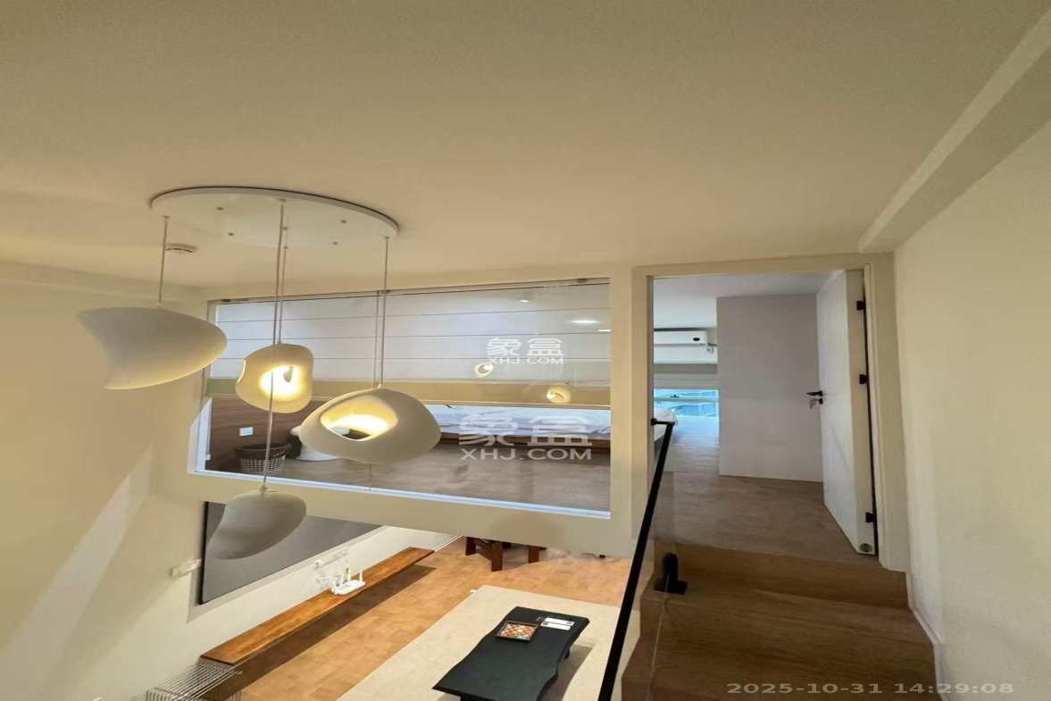 复地滨江金融中心  2室1厅1卫    3000.0元/月 复地滨江金融中心  2室1厅1卫    3000.0元/月室内图