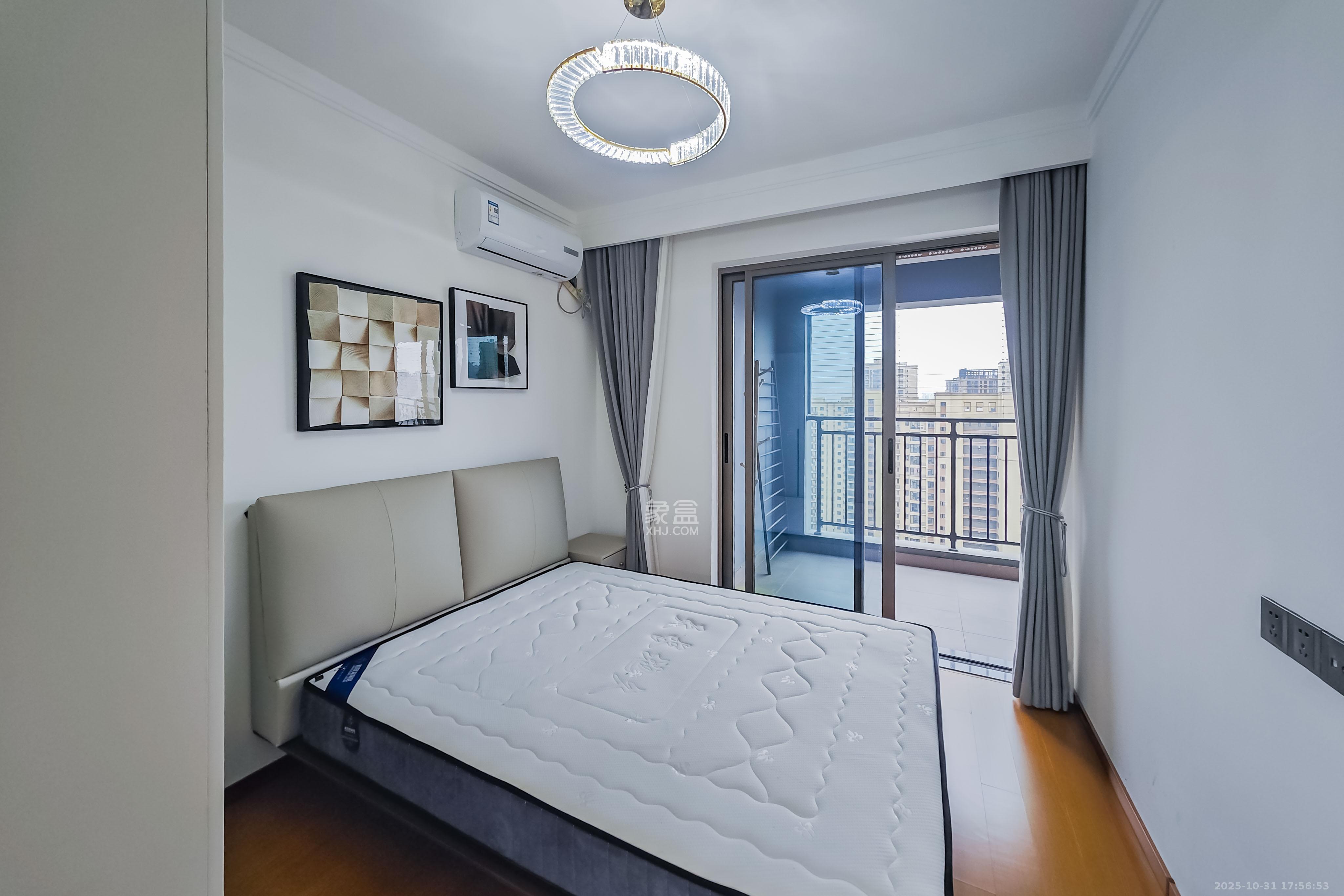 旭辉雨花郡  3室2厅2卫    155.0万其他