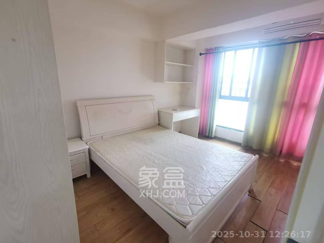 中建芙蓉嘉苑 2室1厅1卫 1500.0元/月 中建芙蓉嘉苑 2室1厅1卫 1500.0元/月室内图