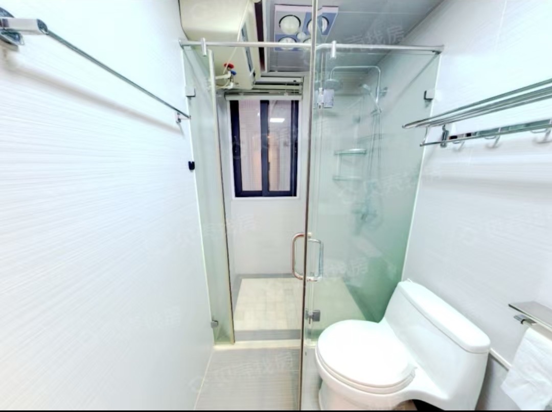 宝华海景 1室2厅1卫 3000.0元/月 宝华海景 1室2厅1卫 3000.0元/月室内图