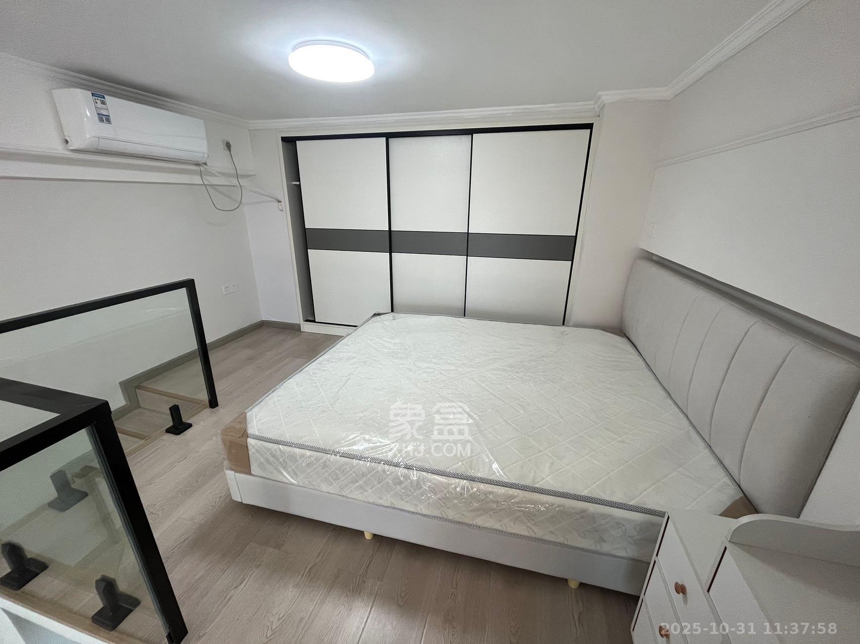 梅溪湖金茂湾 1室1厅1卫 1800.0元/月 梅溪湖金茂湾 1室1厅1卫 1800.0元/月室内图