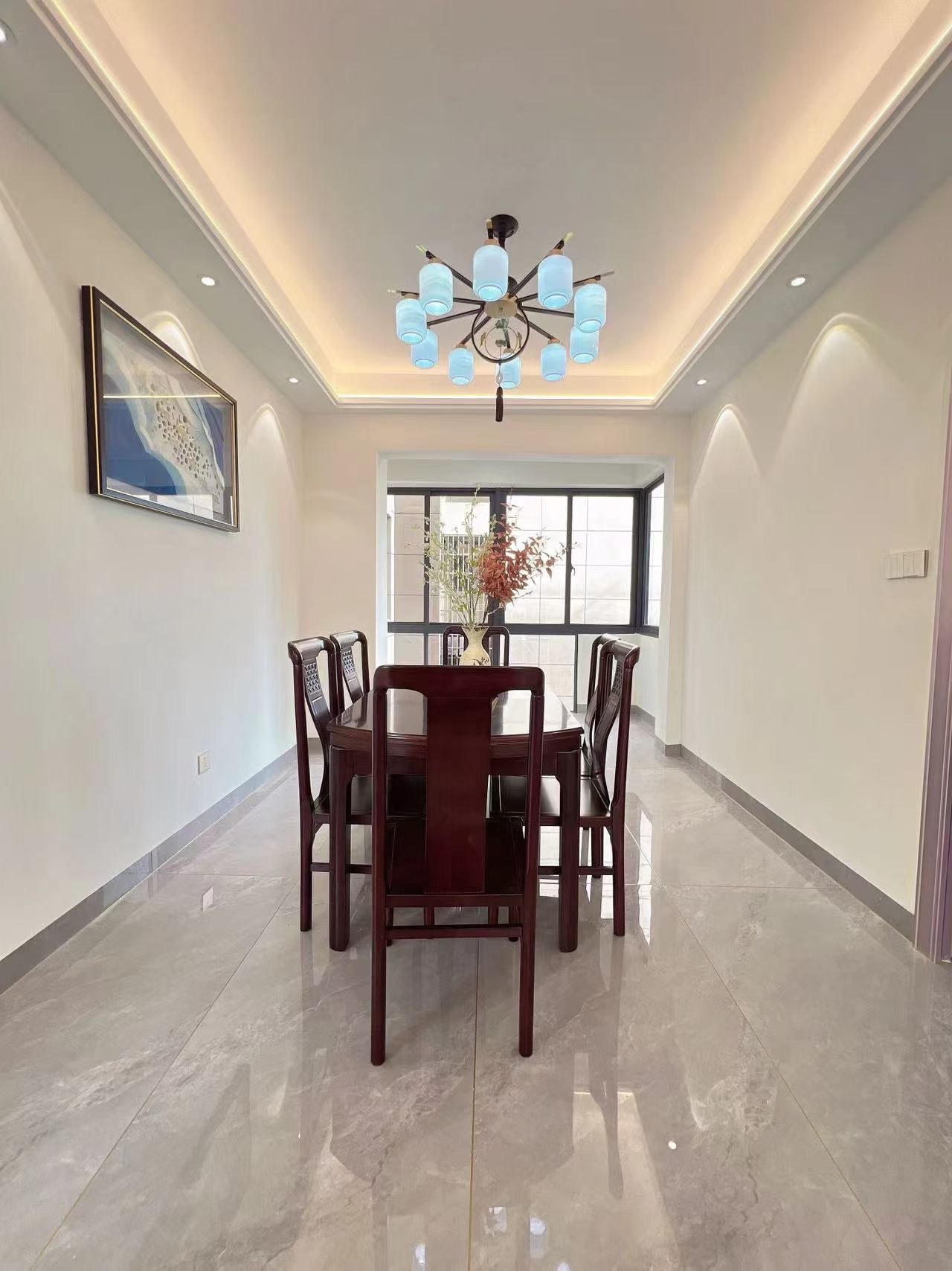 滨江新苑(一期A区)  3室2厅2卫    208.0万 滨江新苑(一期A区)  3室2厅2卫    208.0万客厅