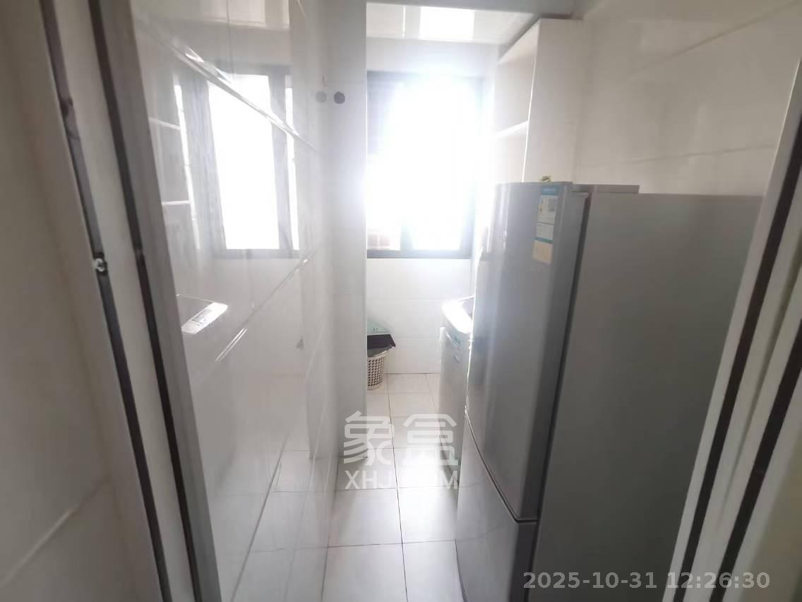 中建芙蓉嘉苑 2室1厅1卫 1500.0元/月 中建芙蓉嘉苑 2室1厅1卫 1500.0元/月室内图