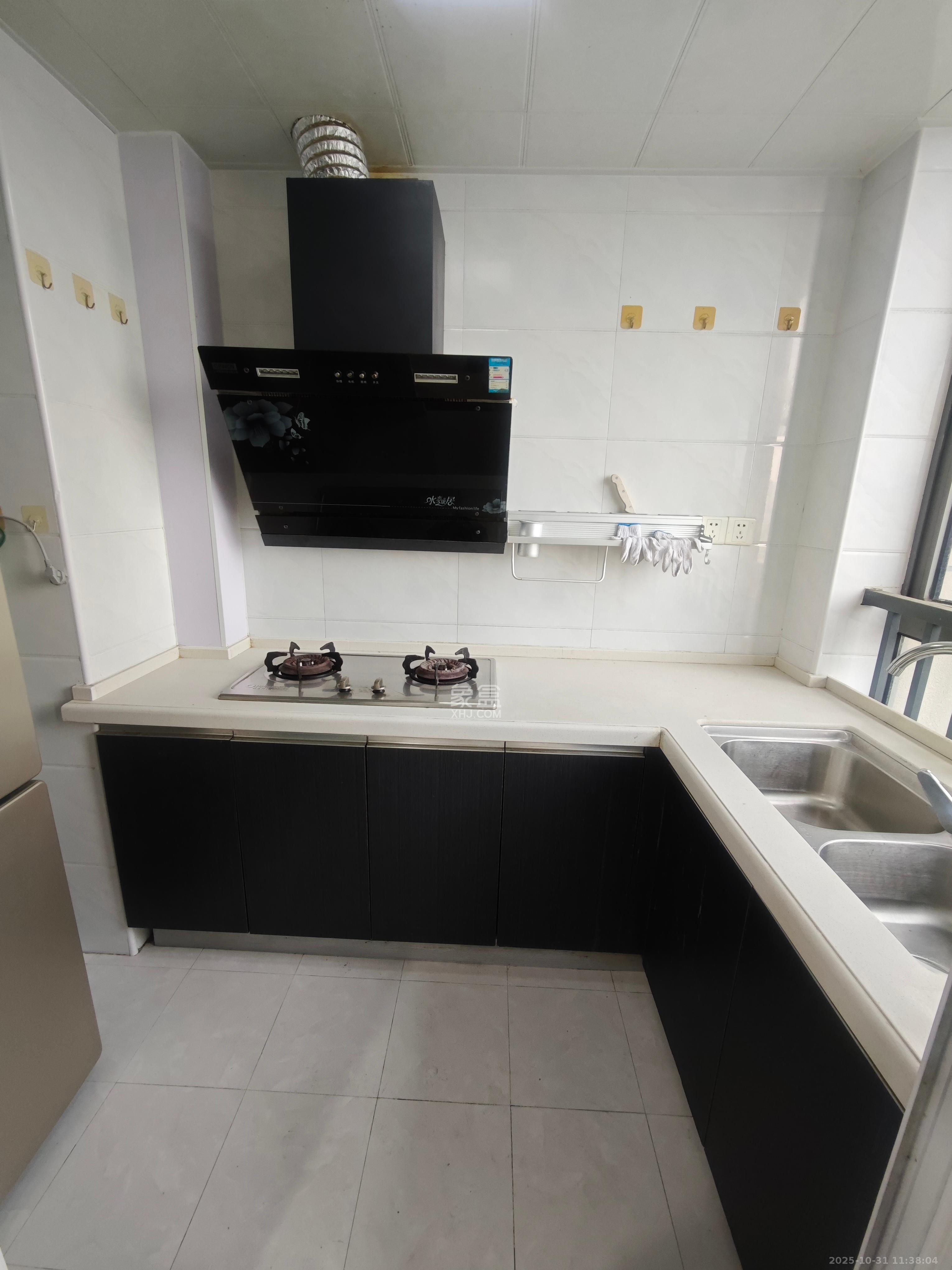 湘域相遇  1室1厅1卫    1700.0元/月室内图