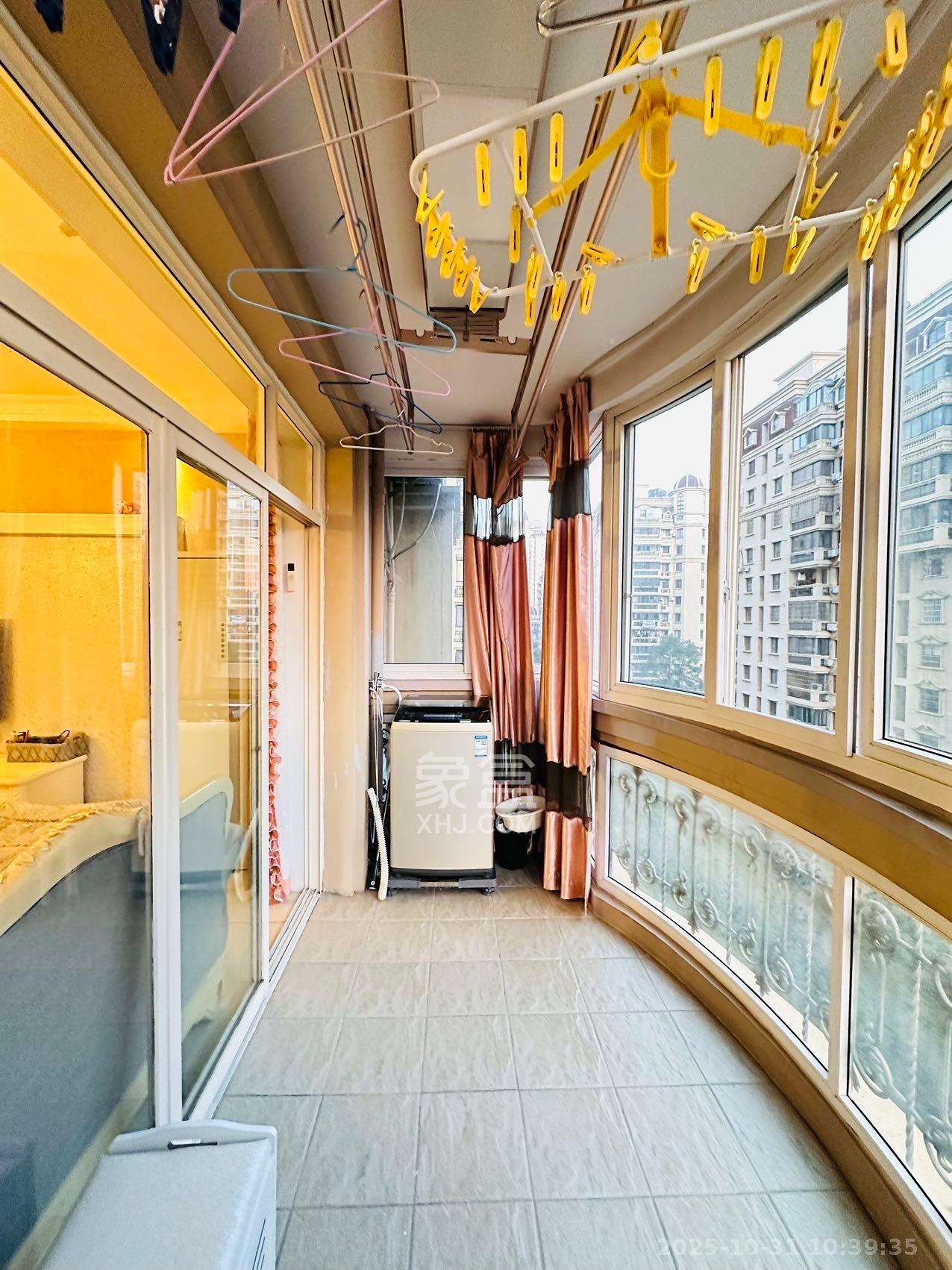 世嘉国际华城  2室2厅2卫    2800.0元/月 世嘉国际华城  2室2厅2卫    2800.0元/月室内图