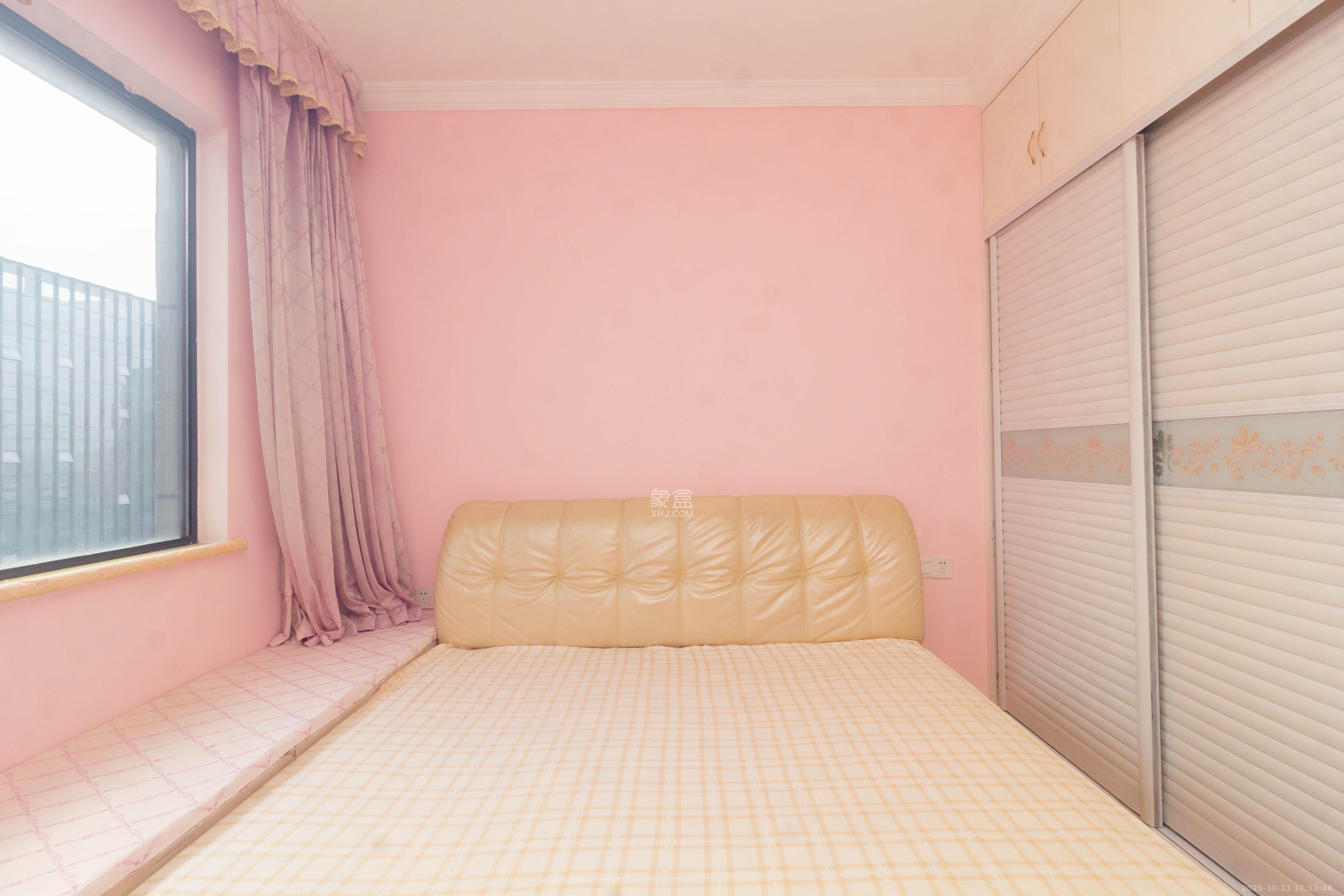 汇一城(汇壹公馆)  2室2厅1卫    1800.0元/月 汇一城(汇壹公馆)  2室2厅1卫    1800.0元/月室内图