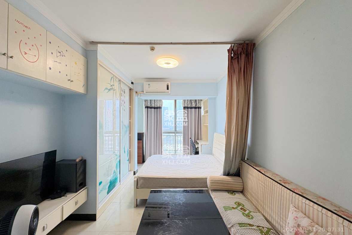 少帅府 2室1厅1卫 55.0万 少帅府 2室1厅1卫 55.0万客厅