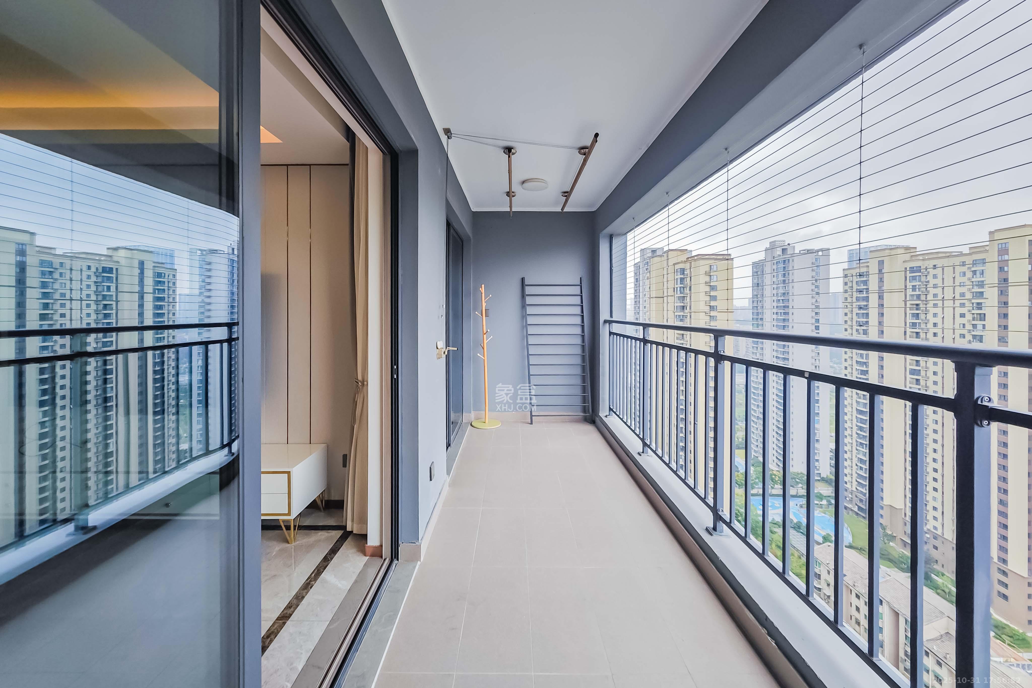 旭辉雨花郡  3室2厅2卫    155.0万其他