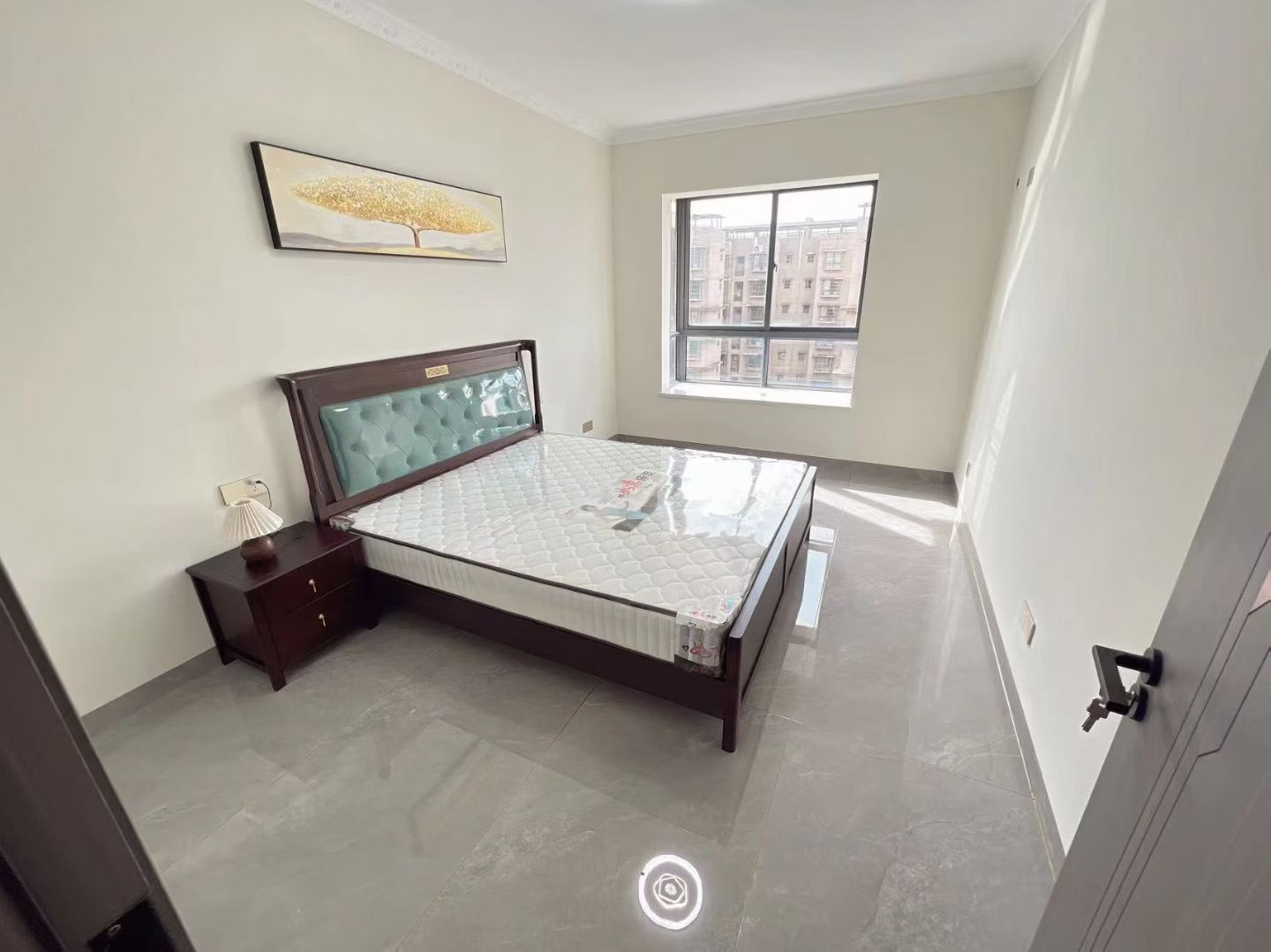 滨江新苑（一期A区）  3室2厅2卫    208.0万客厅