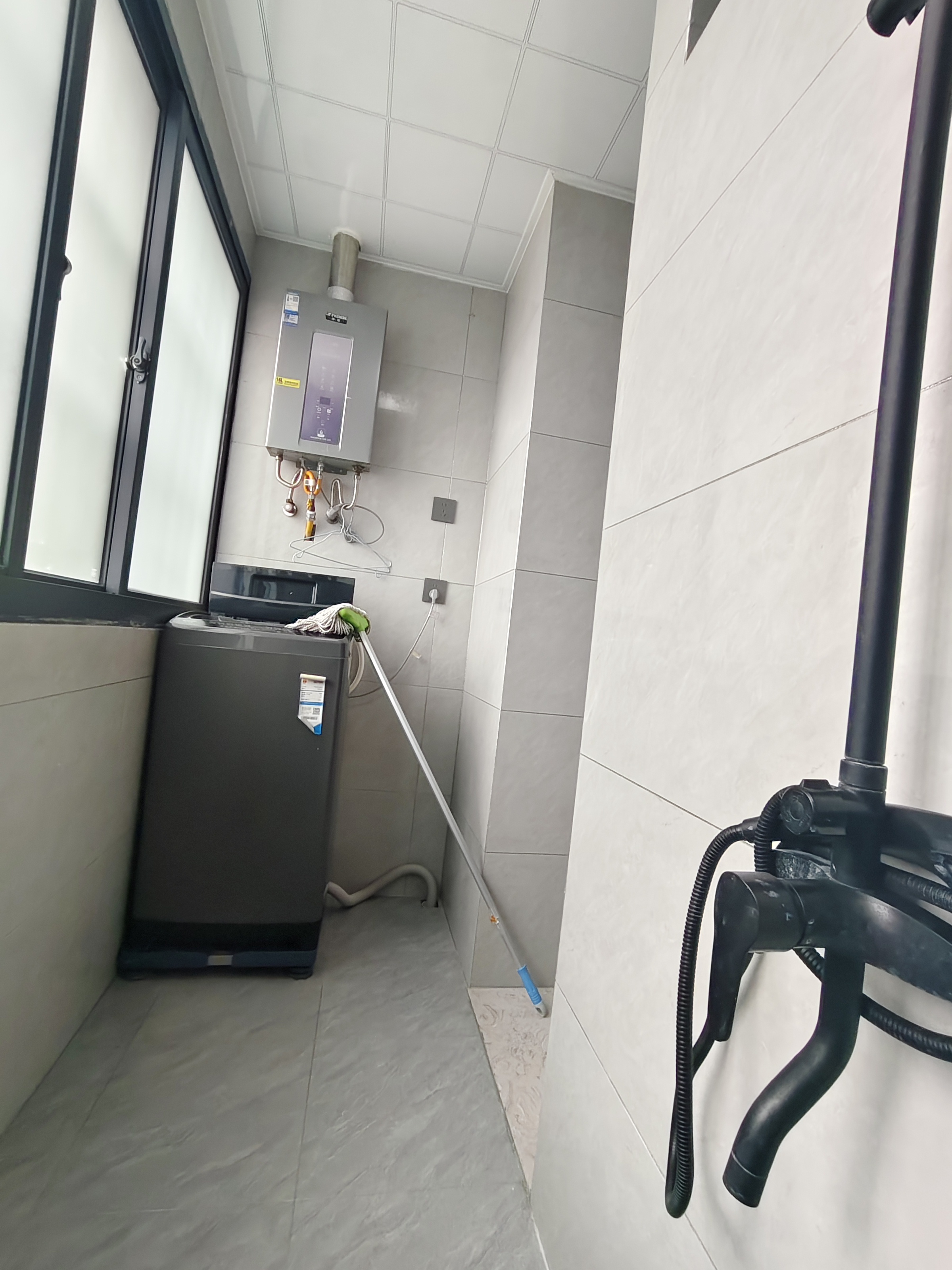 永升华府  3室2厅2卫    3100.0元/月 永升华府  3室2厅2卫    3100.0元/月室内图