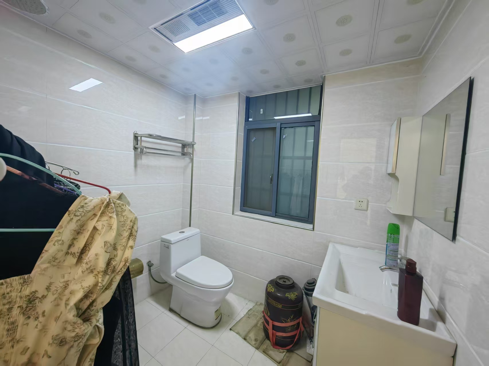 欣天蓝郡  3室2厅2卫    59.8万室内图