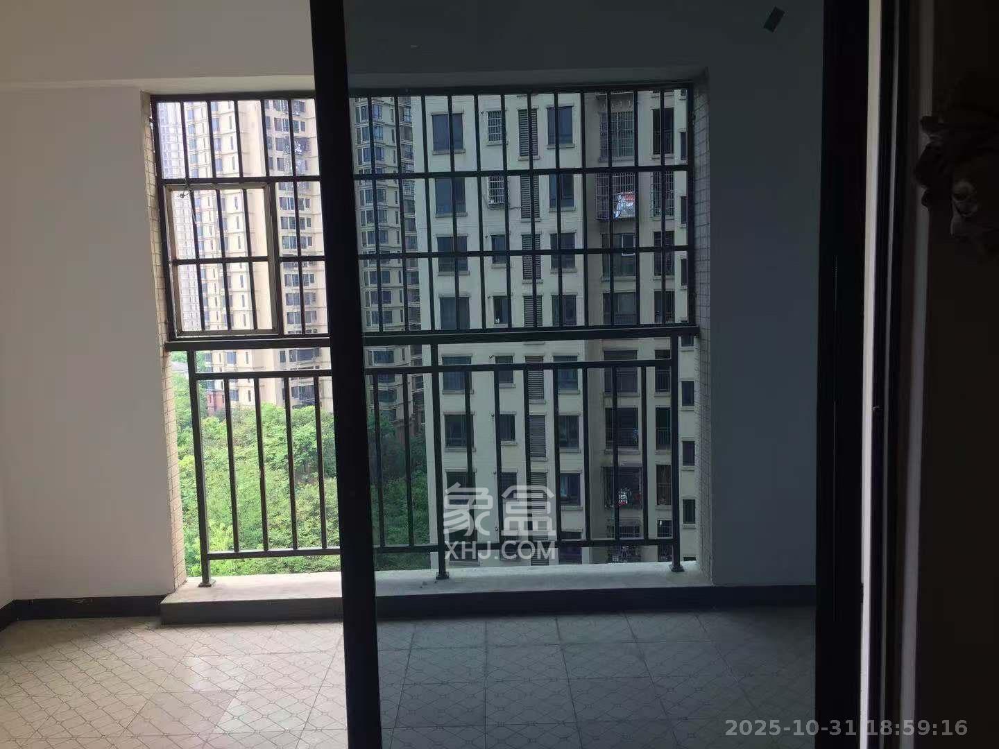 保利麓谷林语E区  4室2厅2卫    2600.0元/月室内图