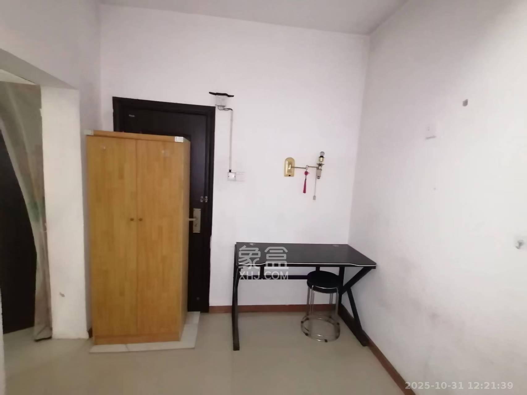 兴联创新小区  1室1厅1卫    900.0元/月 兴联创新小区  1室1厅1卫    900.0元/月室内图