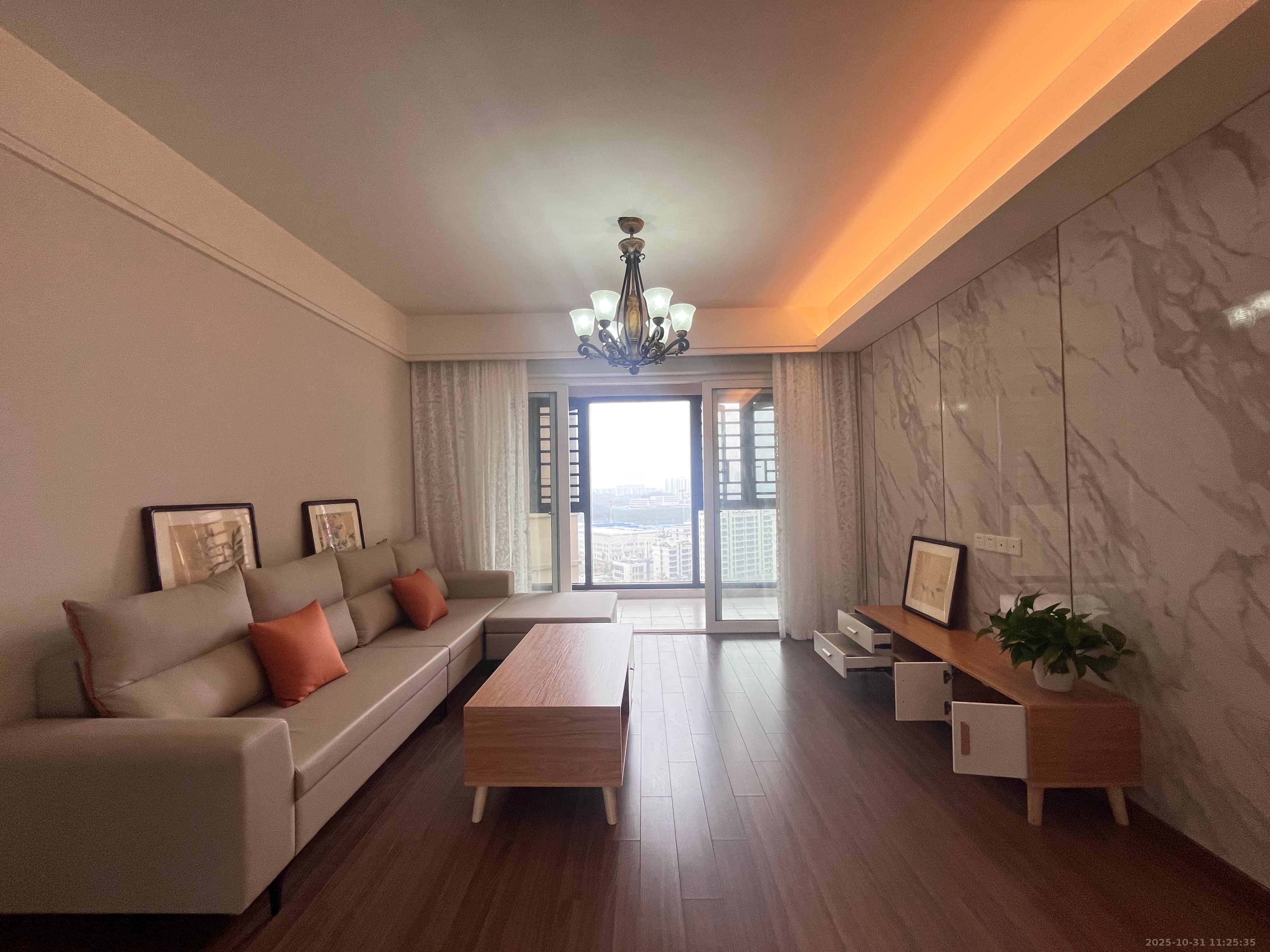 保利香槟国际  4室2厅2卫    2500.0元/月 保利香槟国际  4室2厅2卫    2500.0元/月