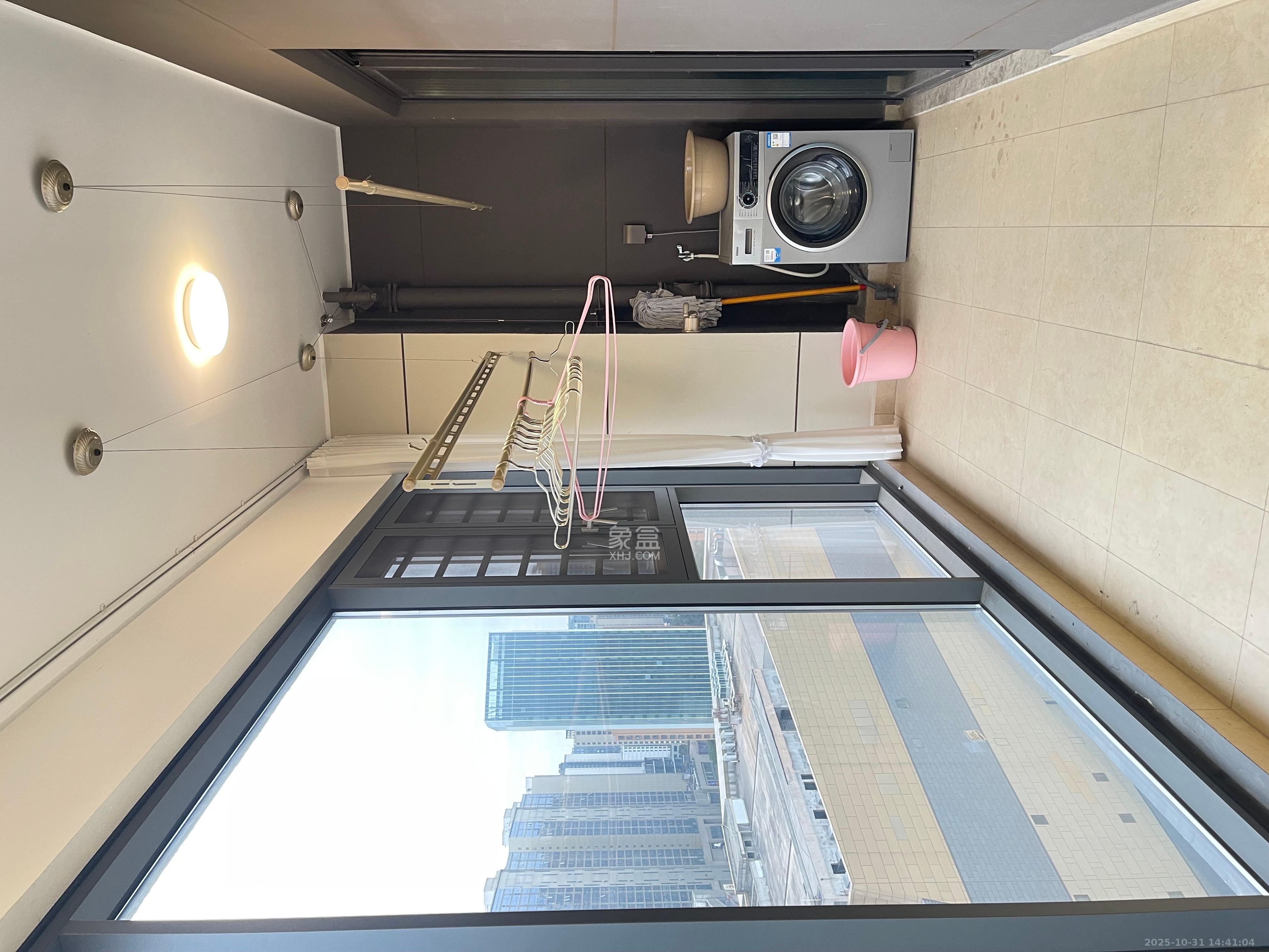 长房星城天地 3室2厅2卫 4500.0元/月 长房星城天地 3室2厅2卫 4500.0元/月室内图