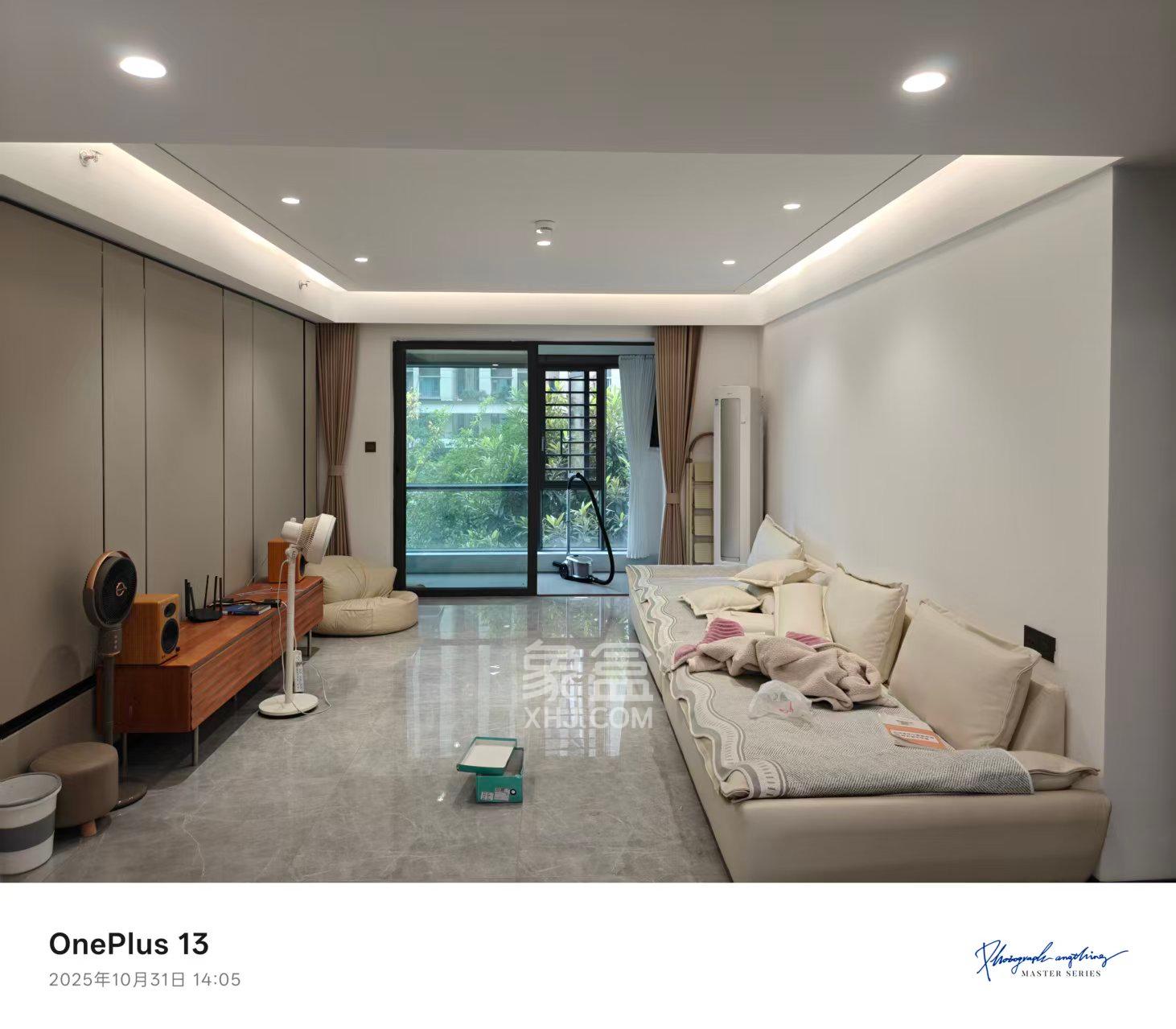 卓越中寰  4室2厅2卫    6800.0元/月