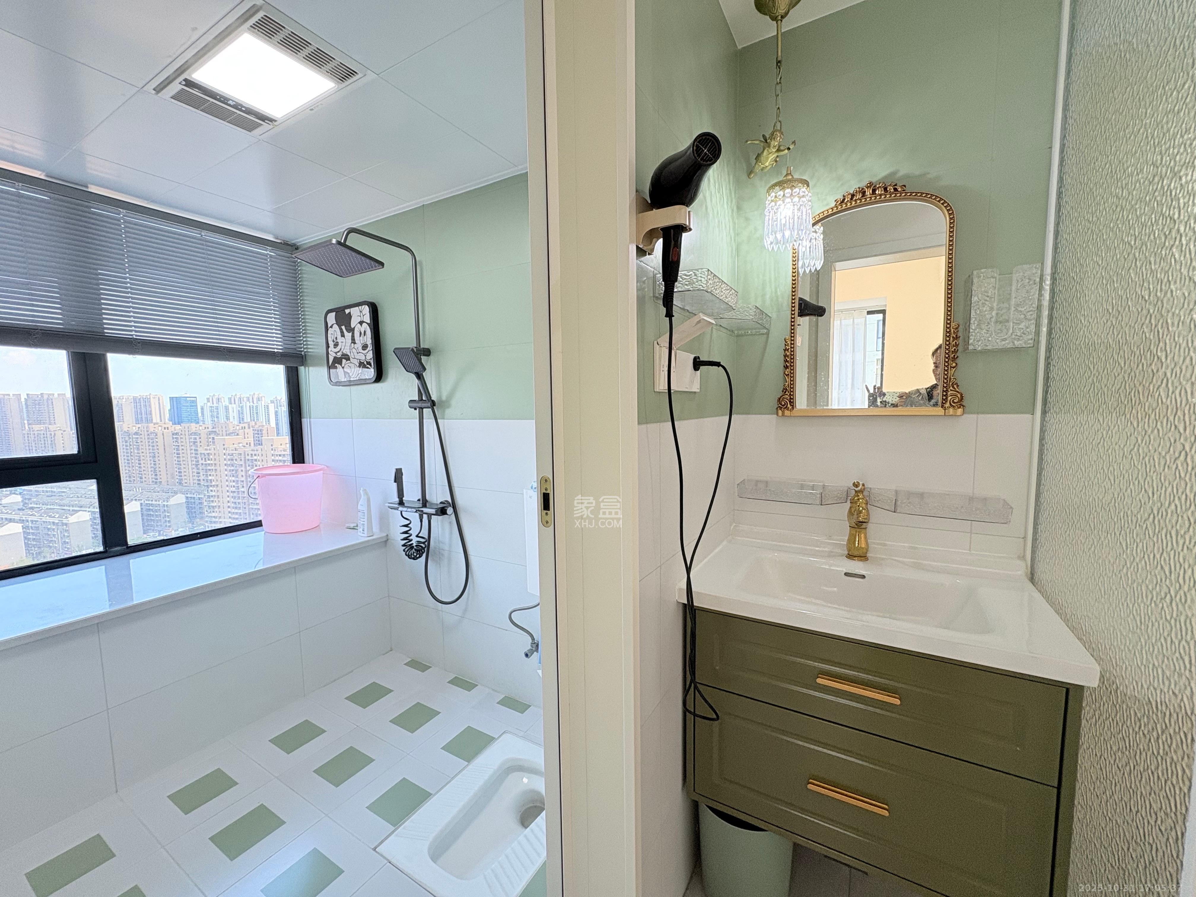 珑璟学府  3室2厅1卫    3000.0元/月 珑璟学府  3室2厅1卫    3000.0元/月室内图