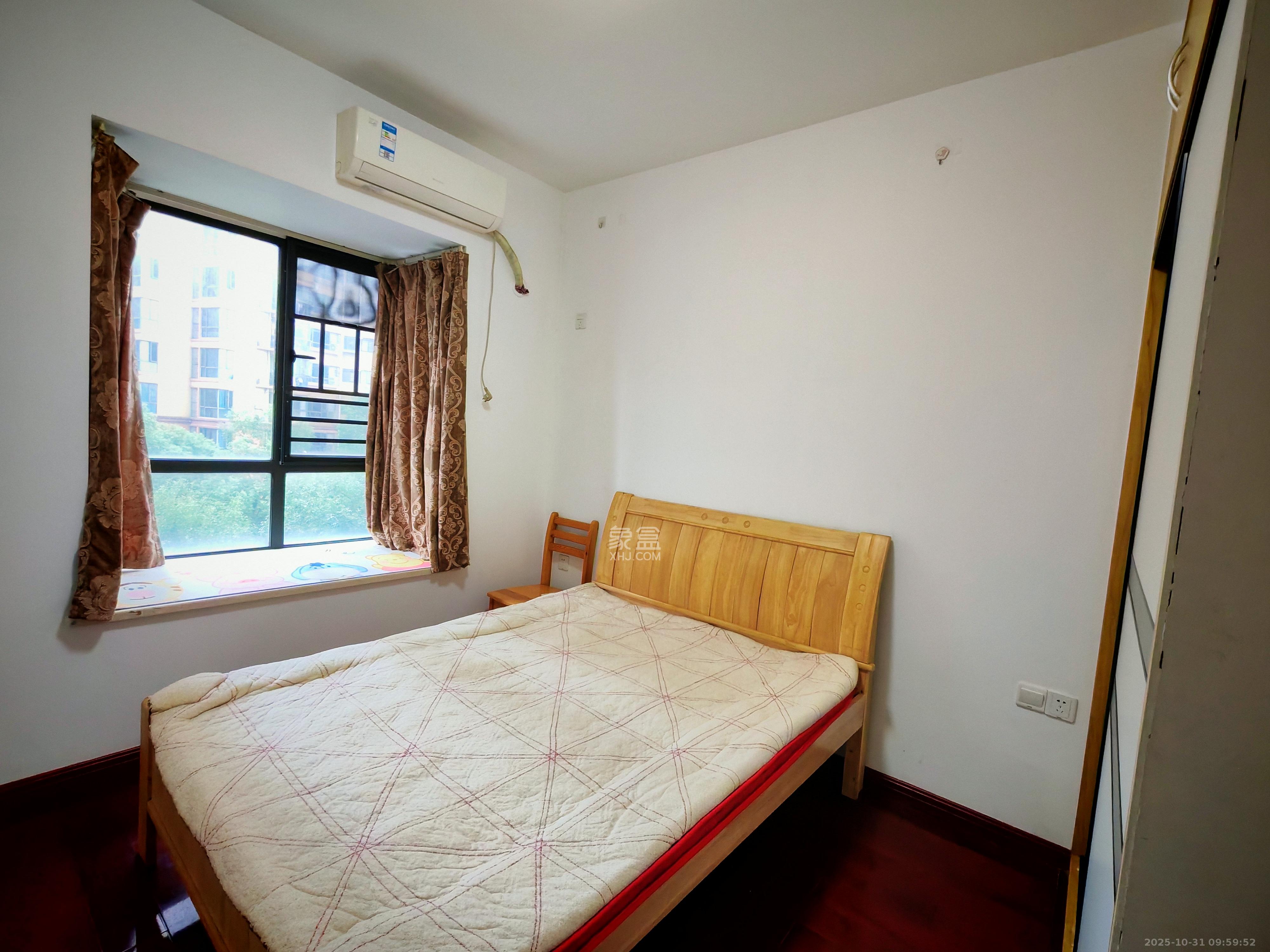 兴威帕克水岸  3室2厅2卫    2100.0元/月室内图