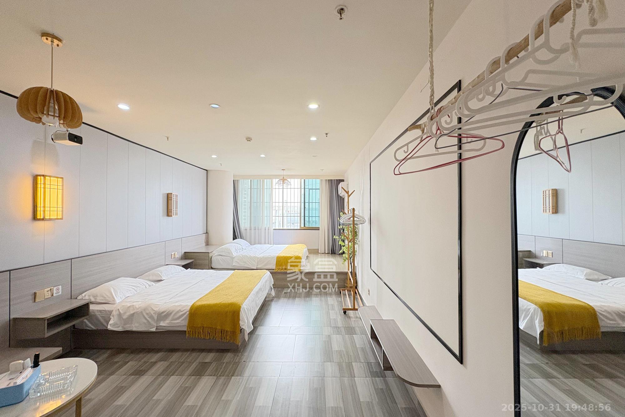 锦绣中环 1室1厅1卫 48.0万 锦绣中环 1室1厅1卫 48.0万客厅