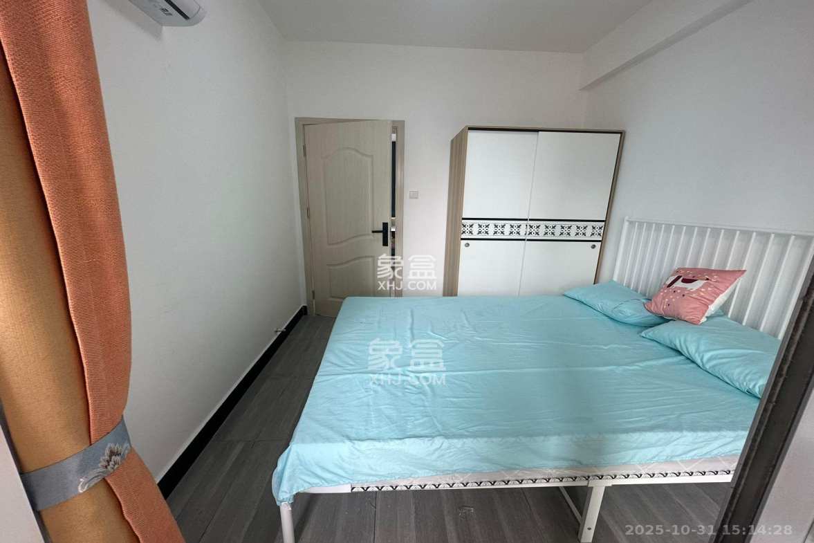 汇景豪庭 3室1厅1卫 2800.0元/月 汇景豪庭 3室1厅1卫 2800.0元/月室内图