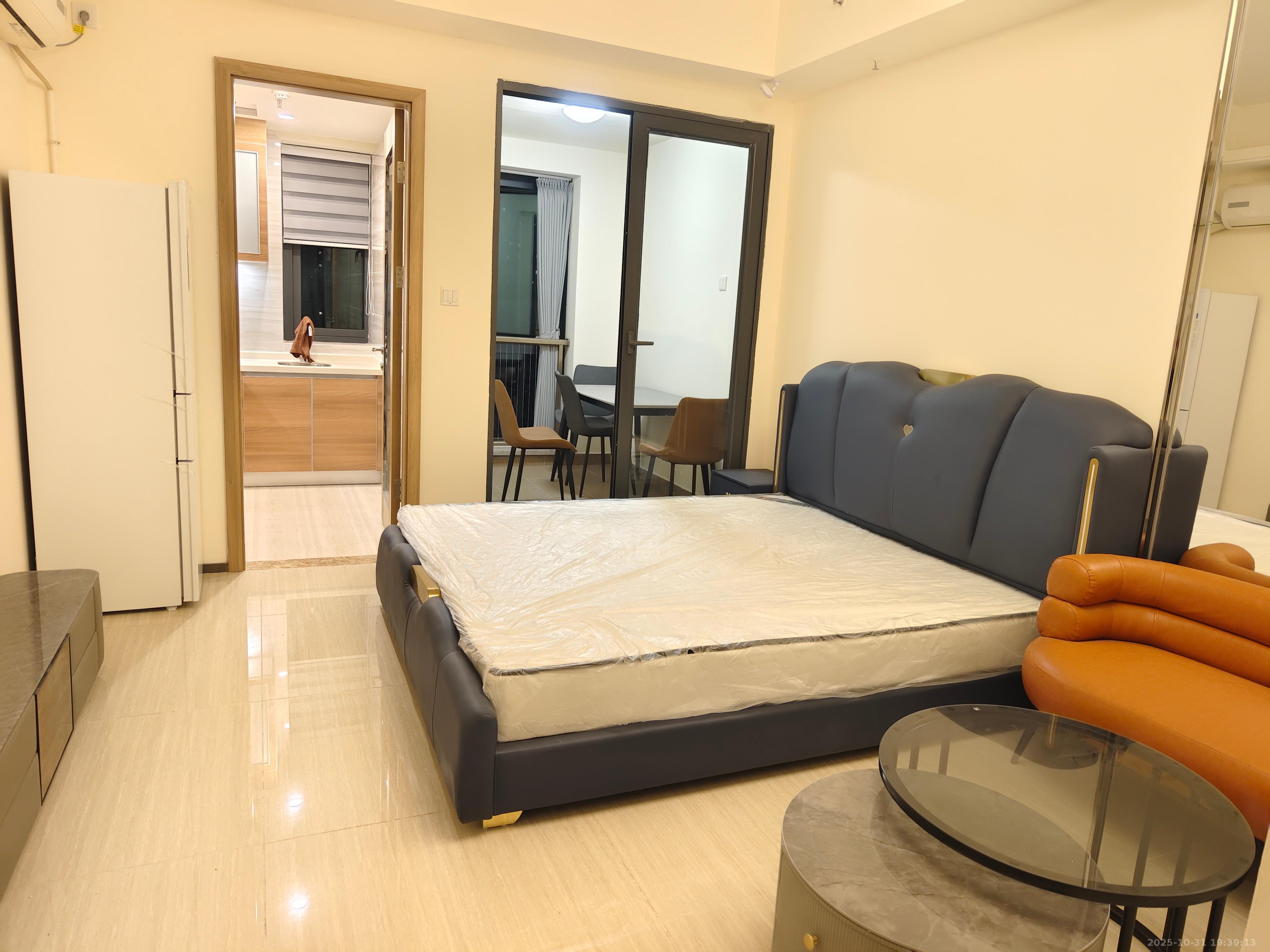 恒大华府  1室1厅1卫    1500.0元/月室内图