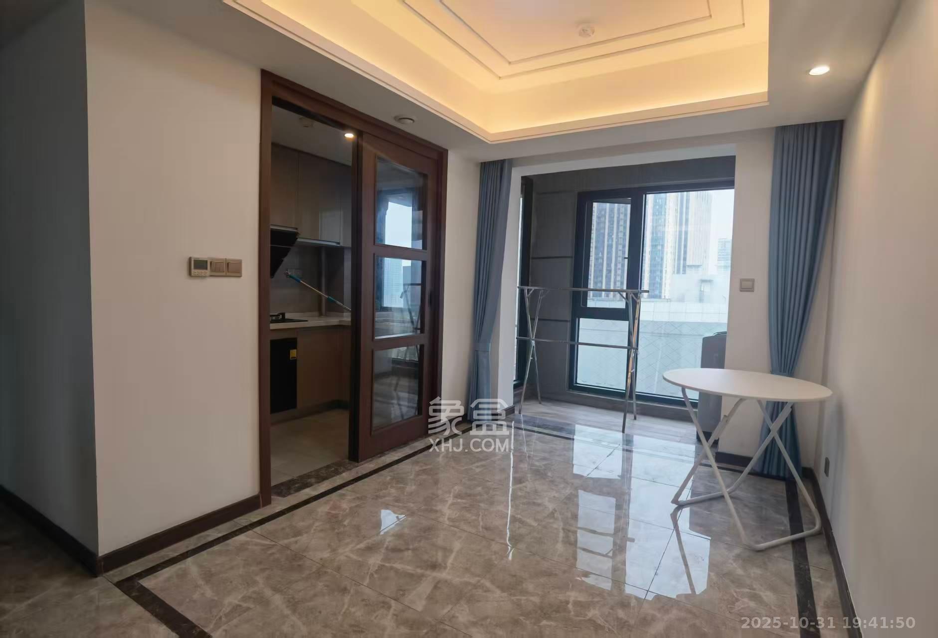 绿地长沙城际空间站（绿地新里佳苑）  5室2厅3卫    6000.0元/月室内图