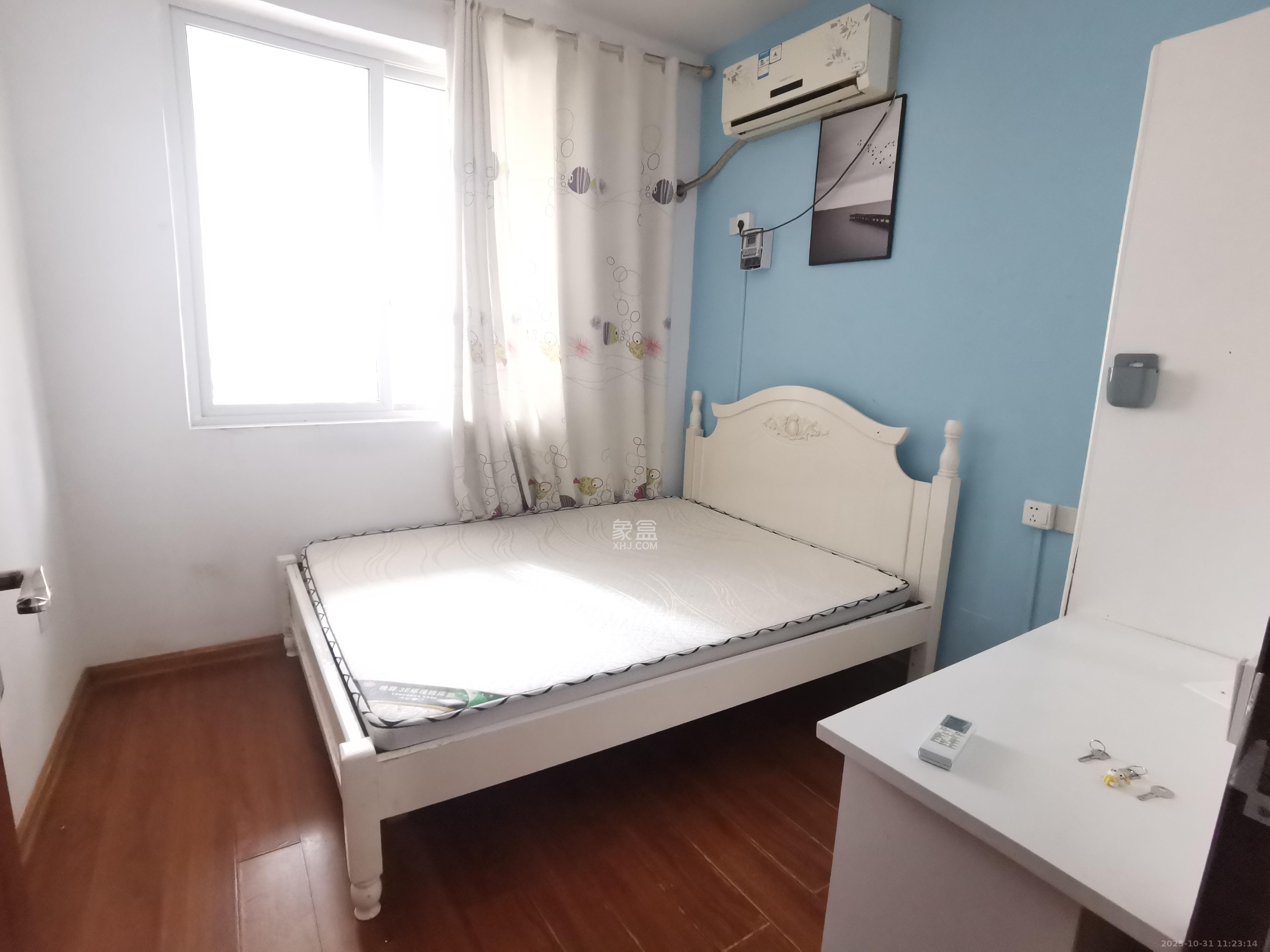 东方航标  1室2厅1卫    600.0元/月室内图