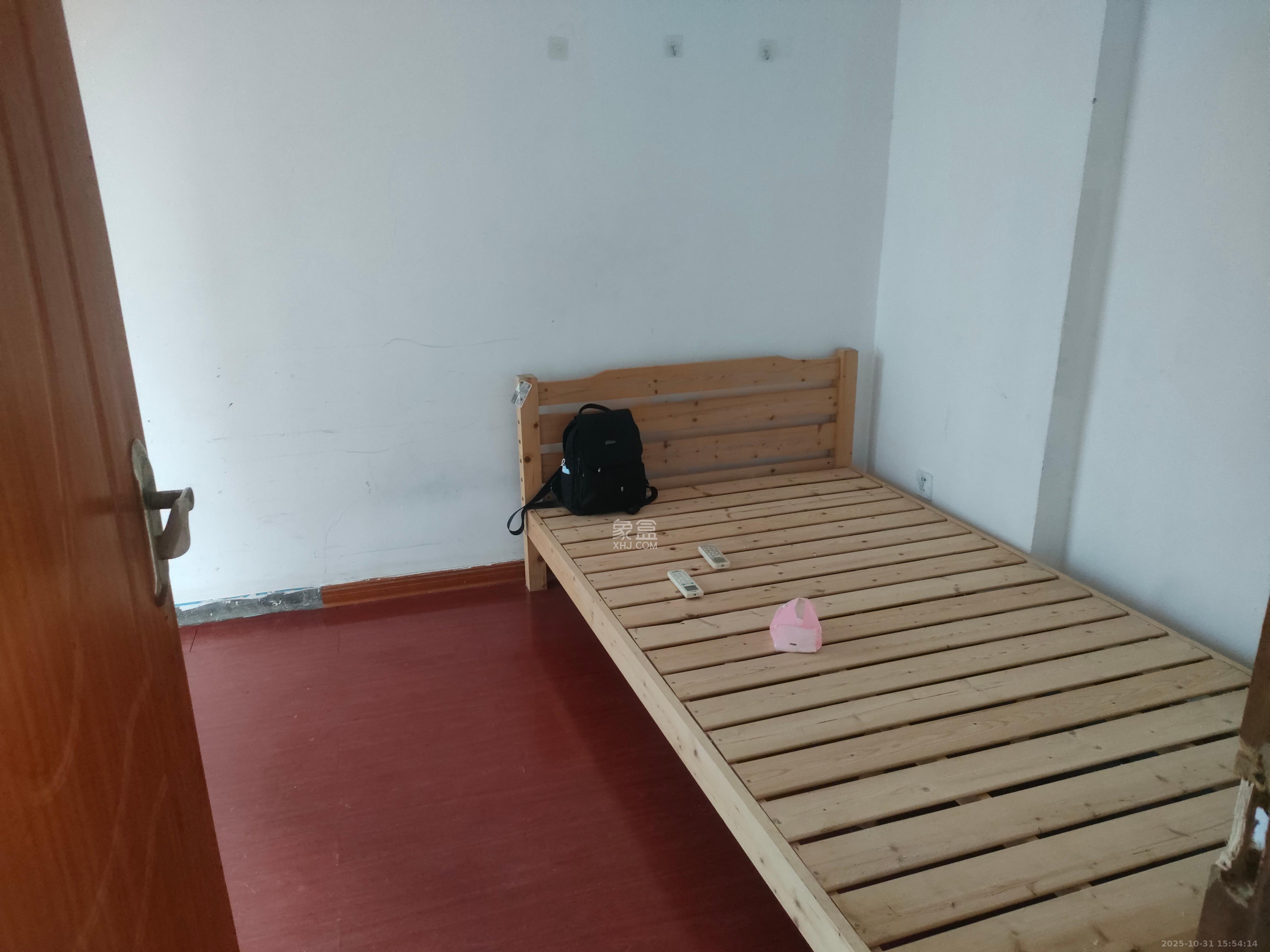 凯通国际城(凯通朝庭)  2室2厅1卫    2400.0元/月 凯通国际城(凯通朝庭)  2室2厅1卫    2400.0元/月室内图