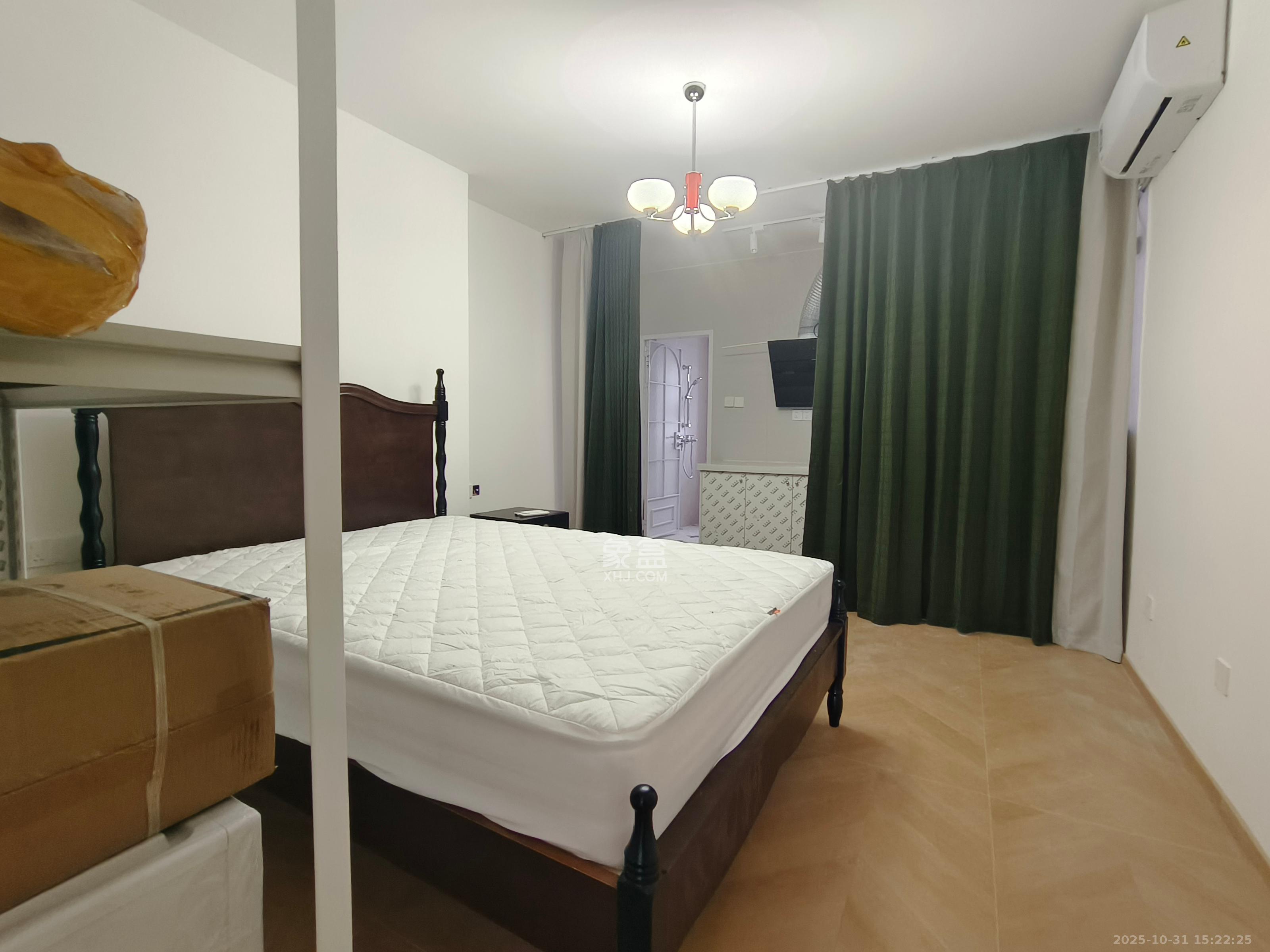 化龙池散盘  1室1厅1卫    2000.0元/月