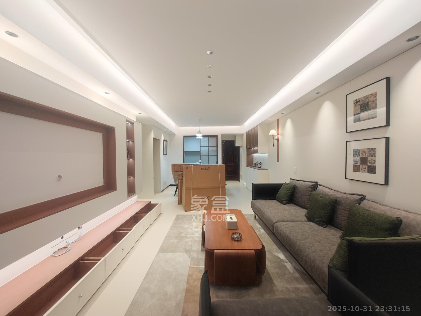 合能枫丹丽舍（柏悦名苑)  1室0厅0卫    119.0万客厅