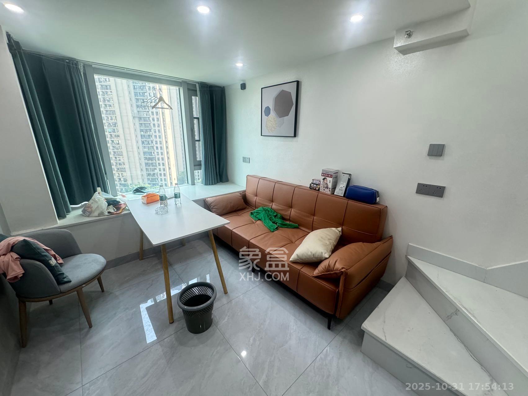 福晟翡翠湾 2室1厅1卫 1800.0元/月 福晟翡翠湾 2室1厅1卫 1800.0元/月室内图