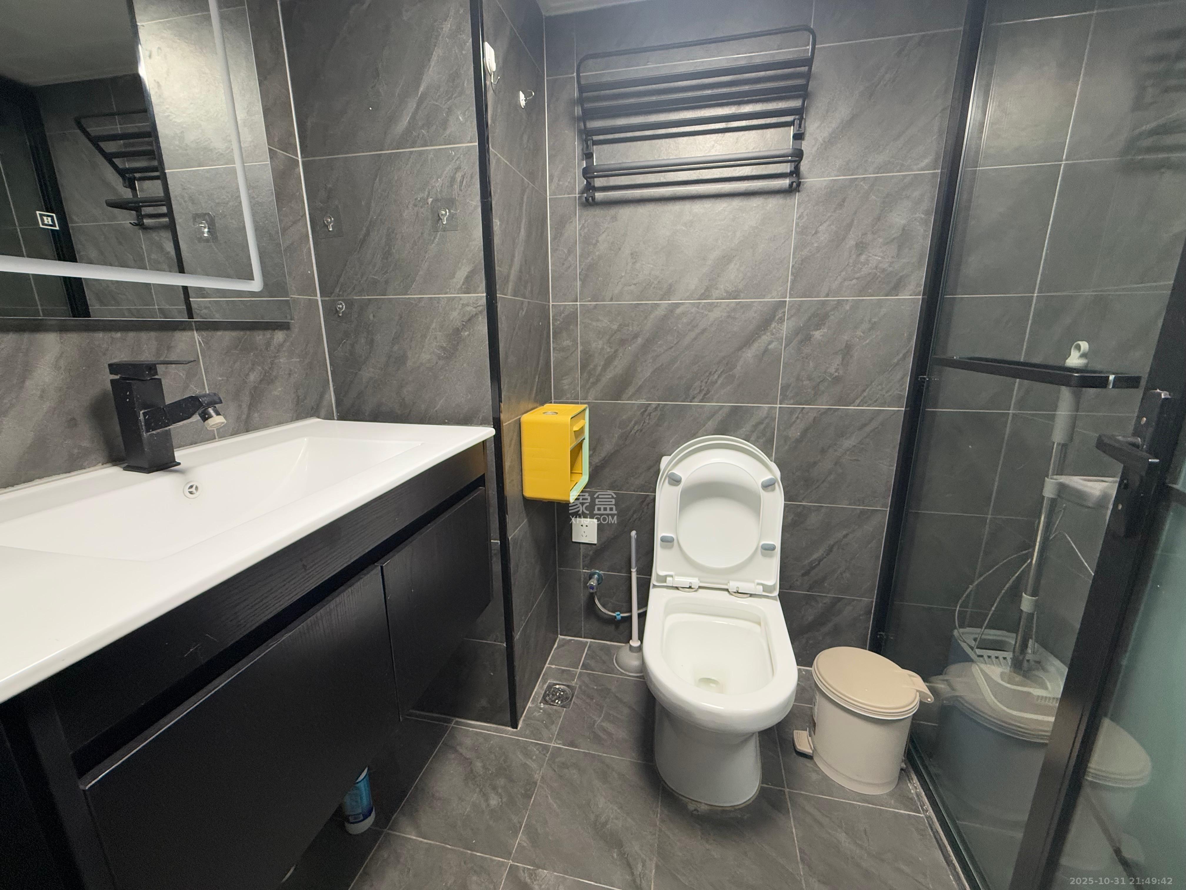 龙湖新壹城  1室0厅0卫    2200.0元/月室内图