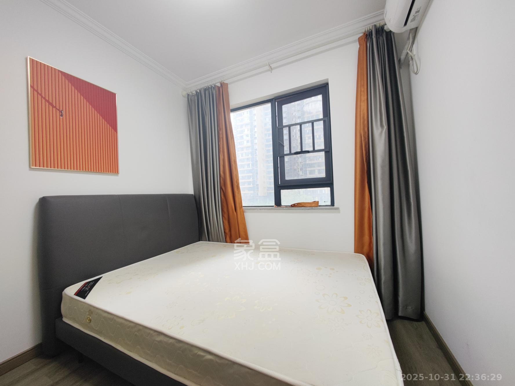 中建璟和城  4室2厅2卫    110.0万 中建璟和城  4室2厅2卫    110.0万卧室