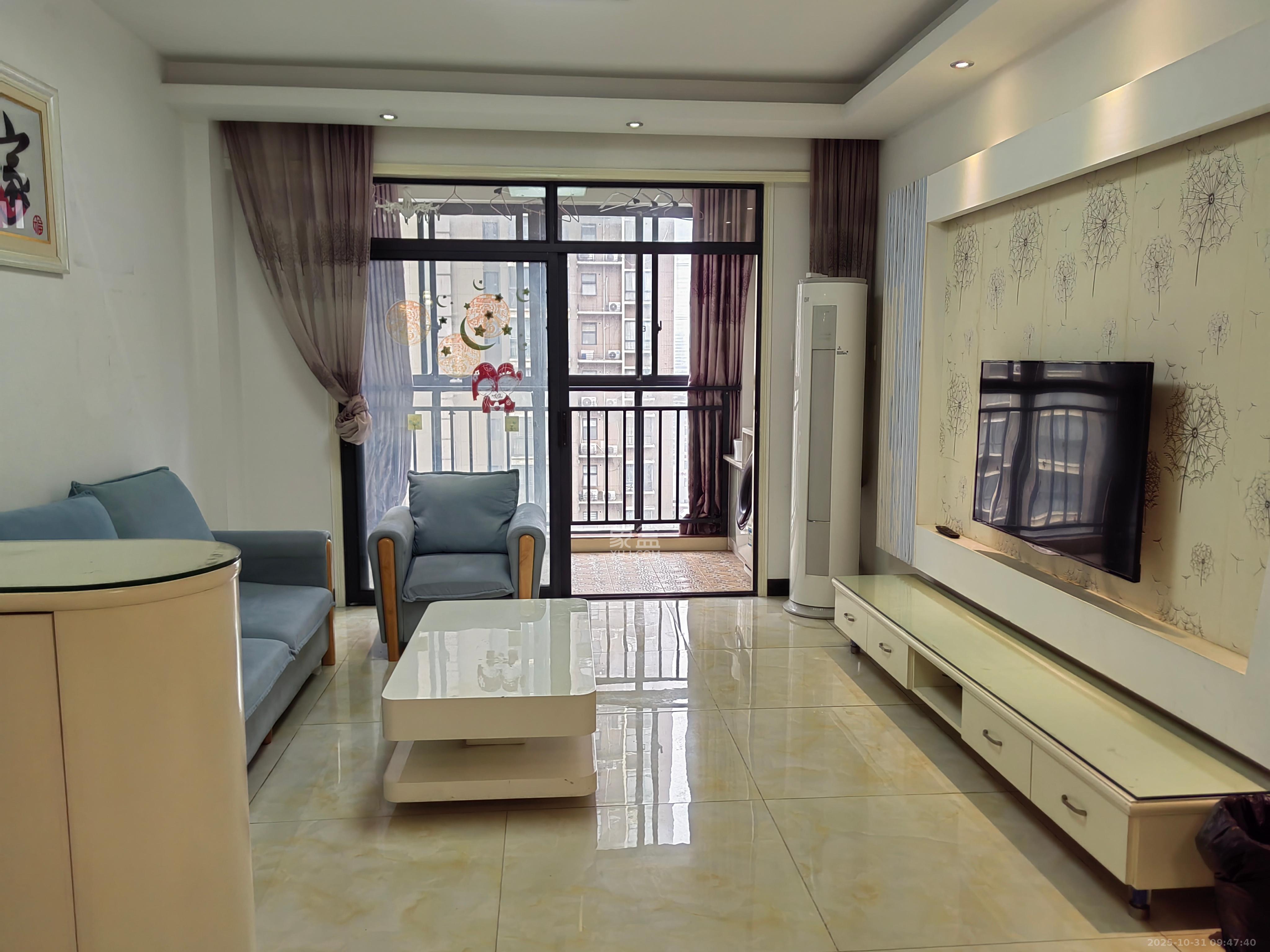 地华梅溪湖畔 2室2厅1卫 2500.0元/月 地华梅溪湖畔 2室2厅1卫 2500.0元/月室内图