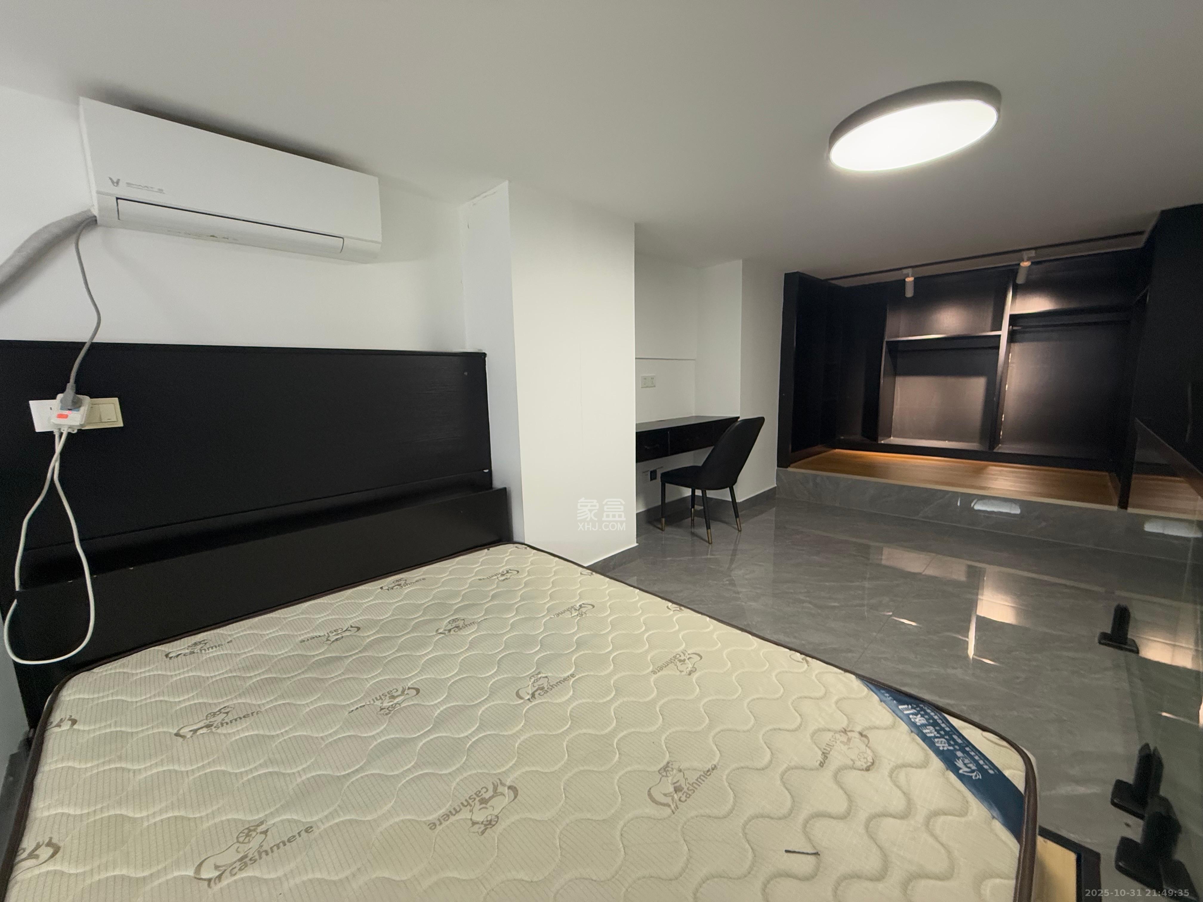 龙湖新壹城  1室0厅0卫    2200.0元/月室内图