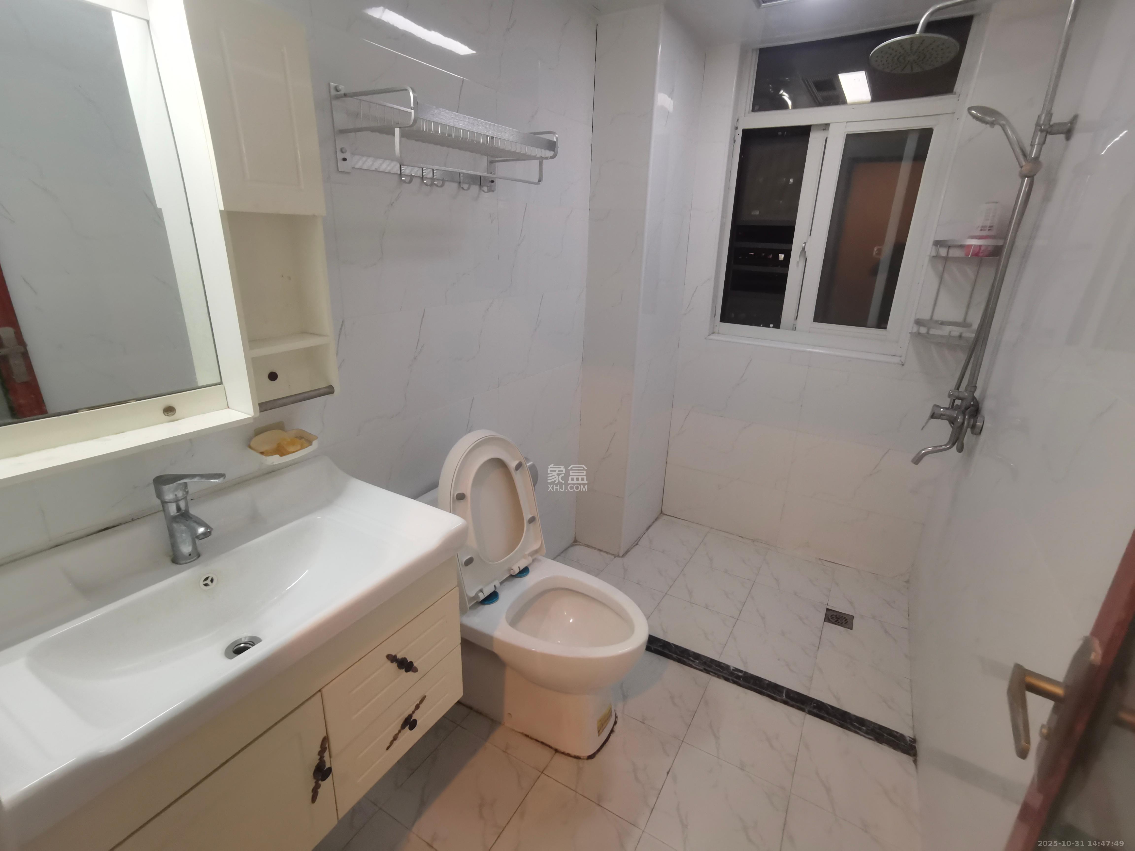 北桥新村 3室2厅1卫 2000.0元/月 北桥新村 3室2厅1卫 2000.0元/月室内图