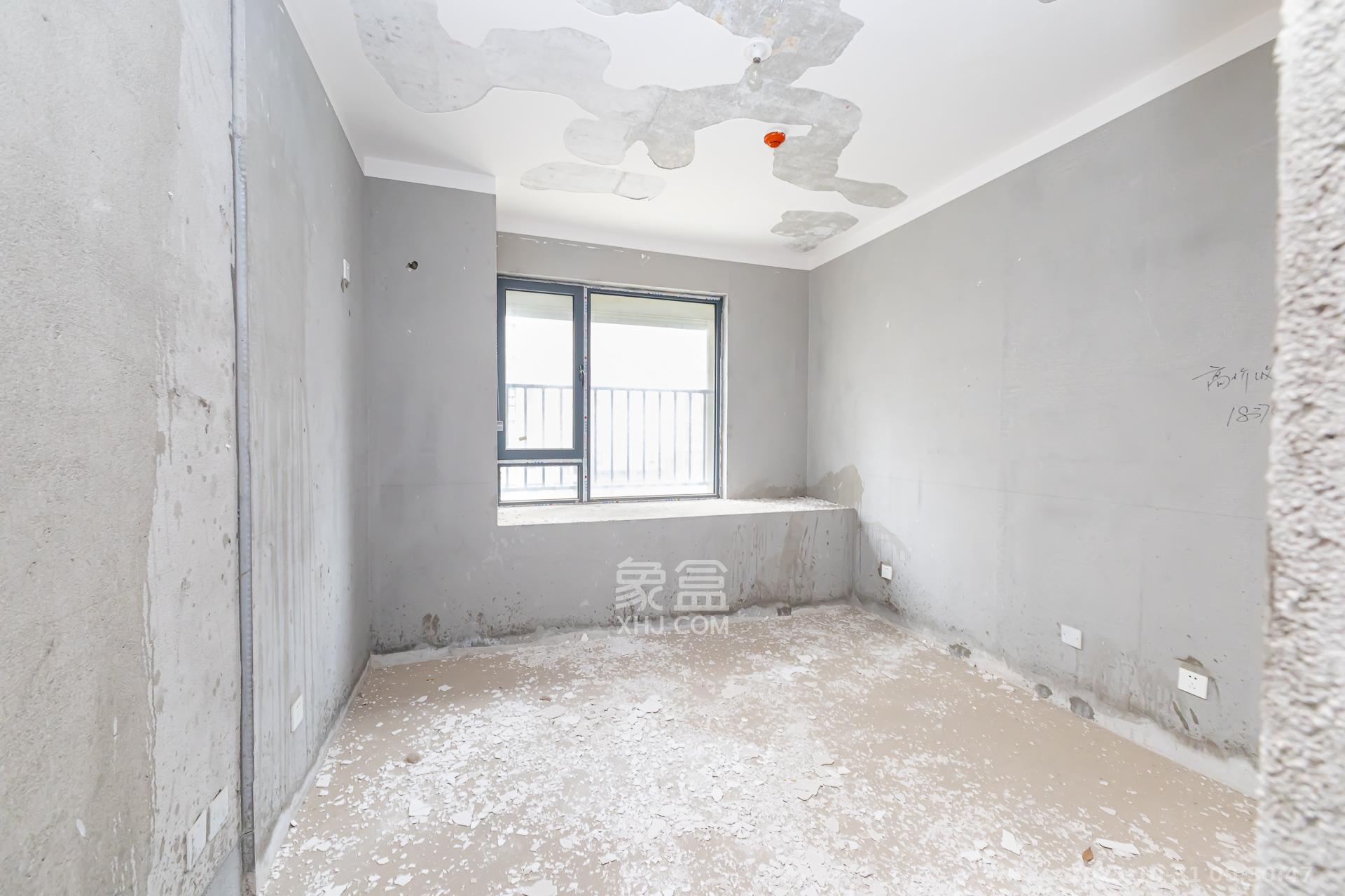 明发阅江悦府  3室2厅1卫    65.8万 明发阅江悦府  3室2厅1卫    65.8万卧室